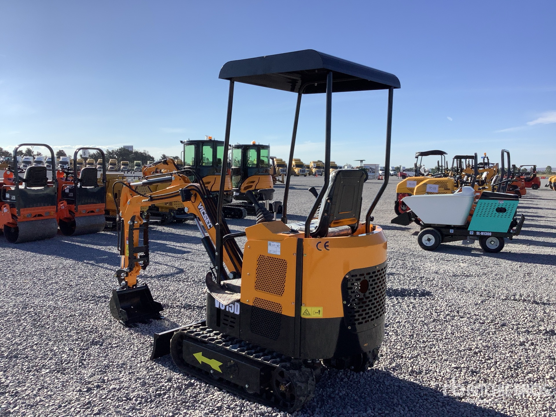 General Appearance with Foto, angolo posteriore sinistro