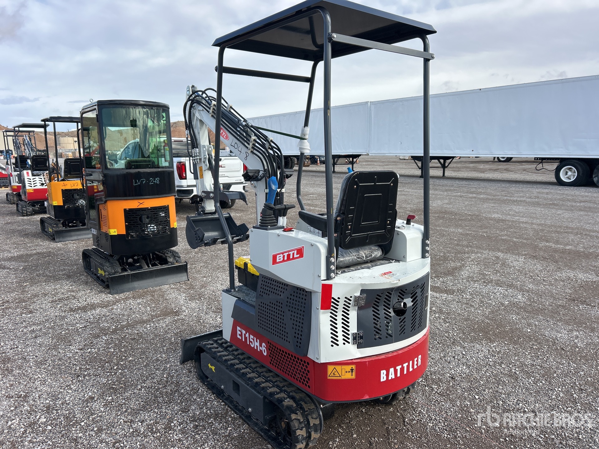 General Appearance with Picture, Left Rear Corner