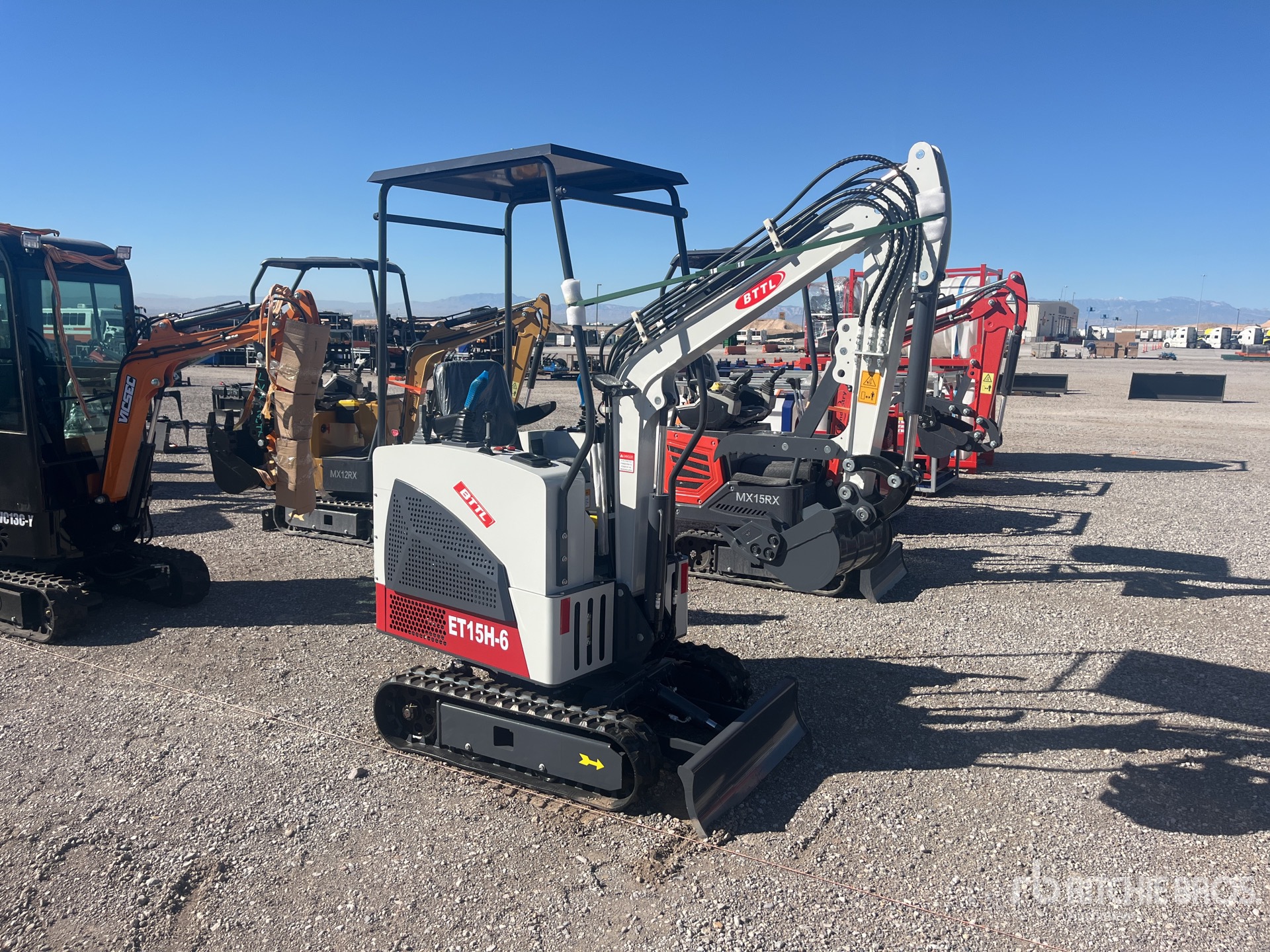 General Appearance with Picture, Right Front Corner