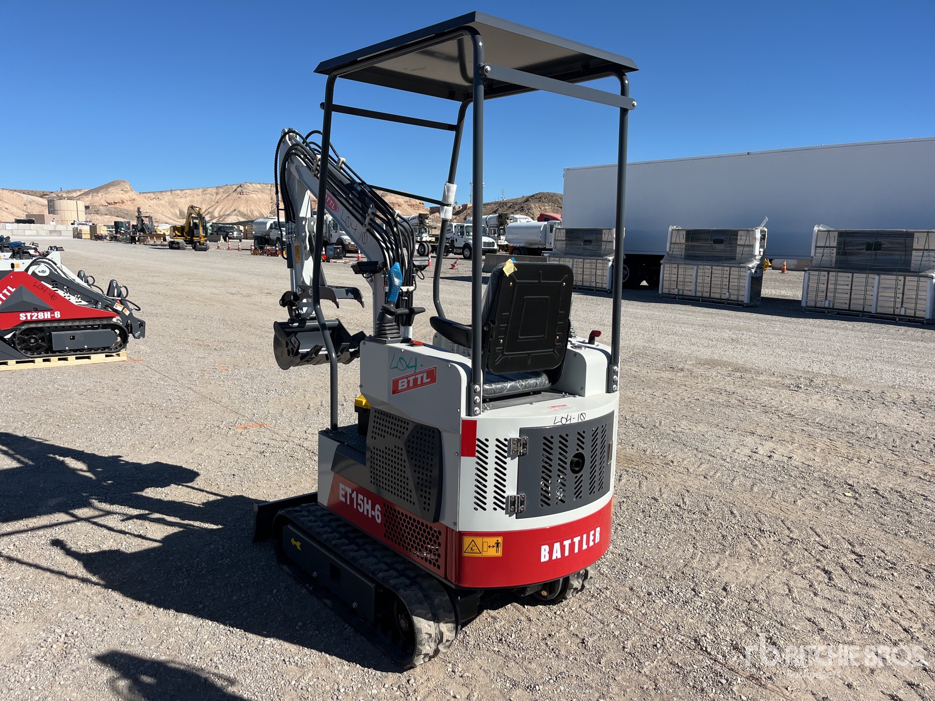 General Appearance with Picture, Left Rear Corner