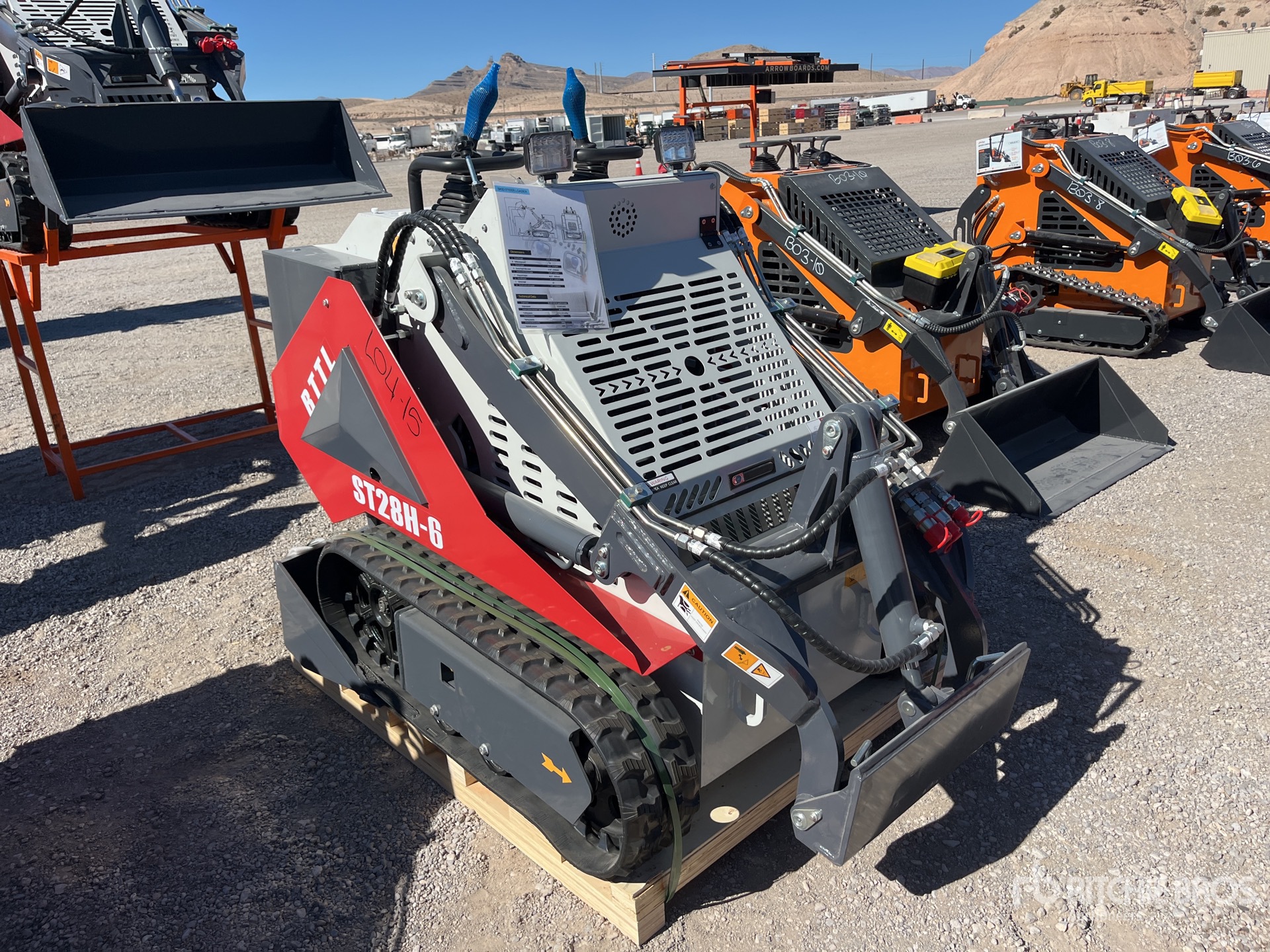 General Appearance with Picture, Right Front Corner