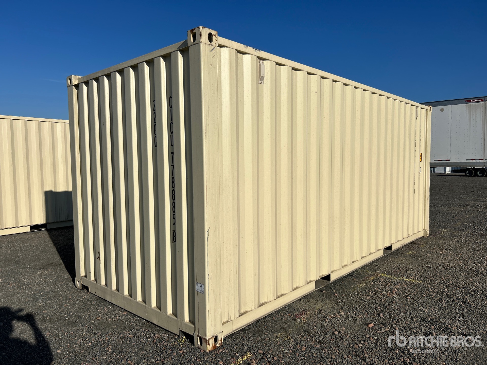 General Appearance with Picture, Right Rear Corner