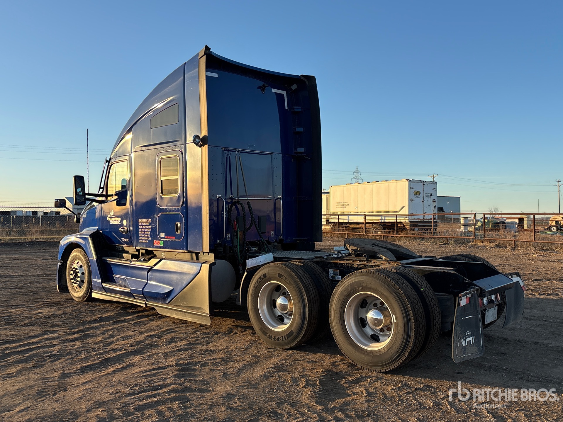 General Appearance with Image, coin arrière gauche