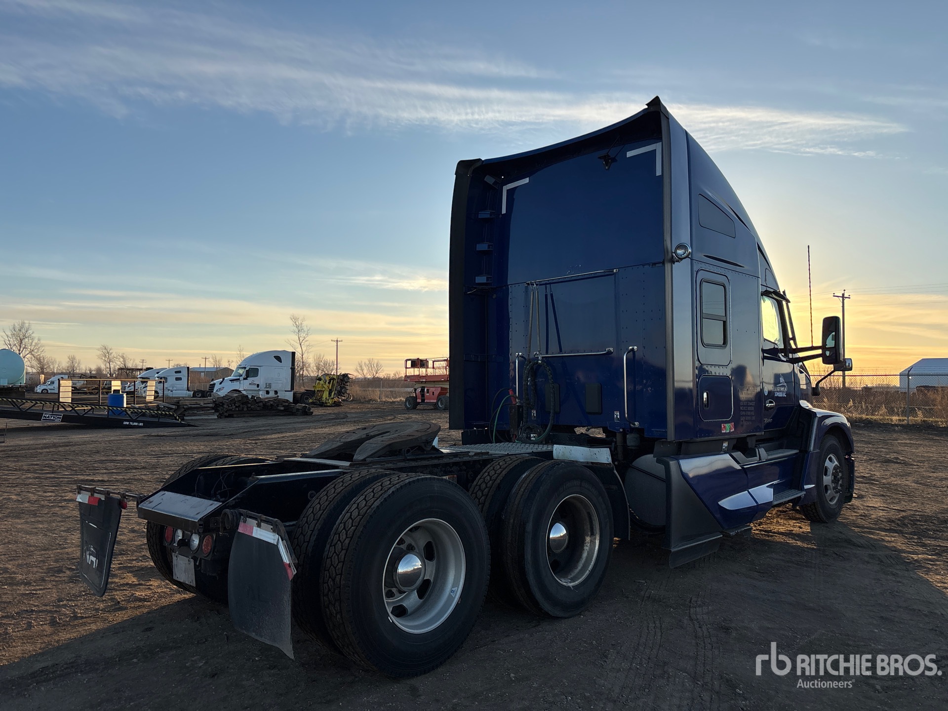 General Appearance with Image, coin arrière droit