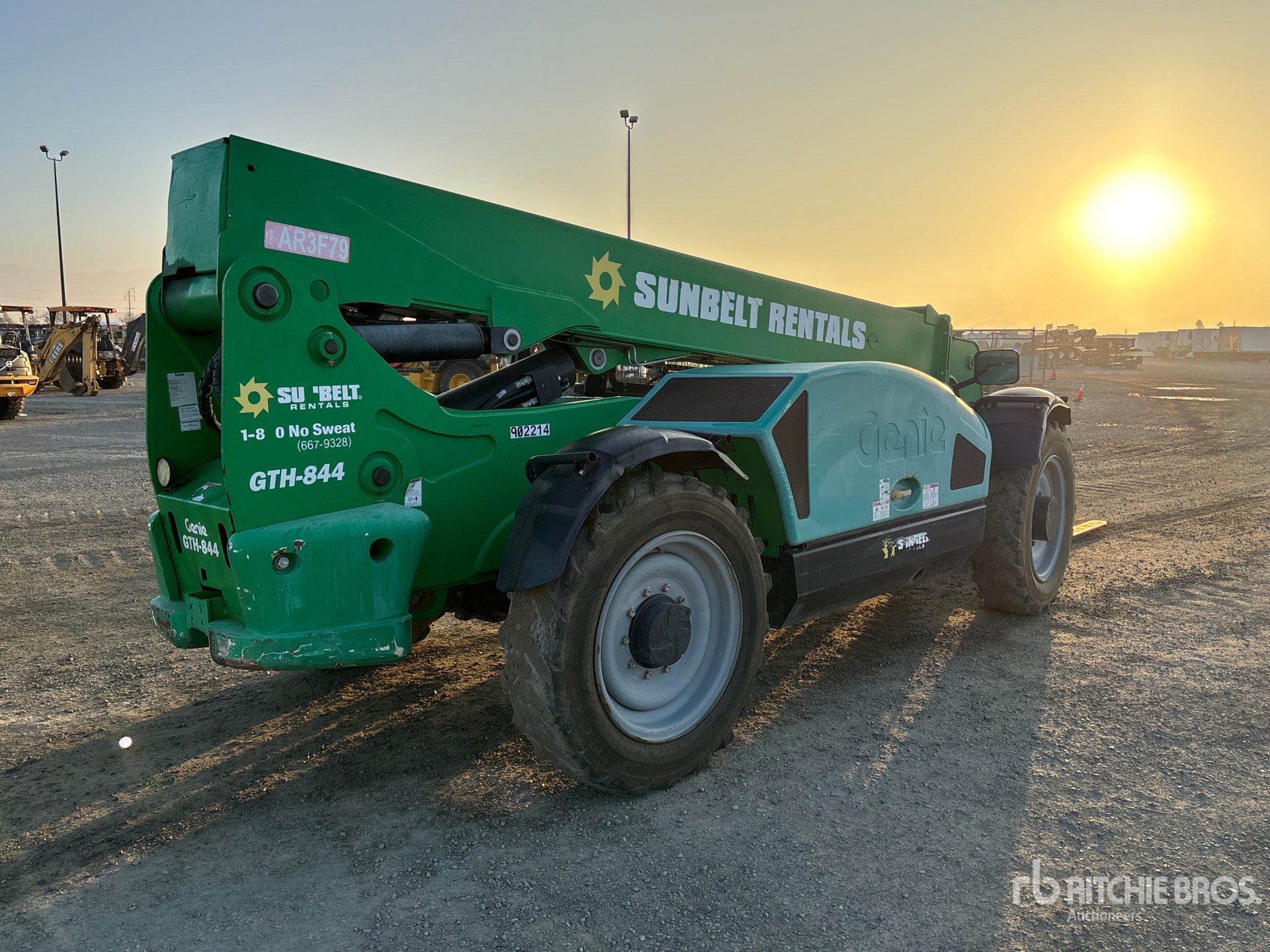 General Appearance with Picture, Right Rear Corner