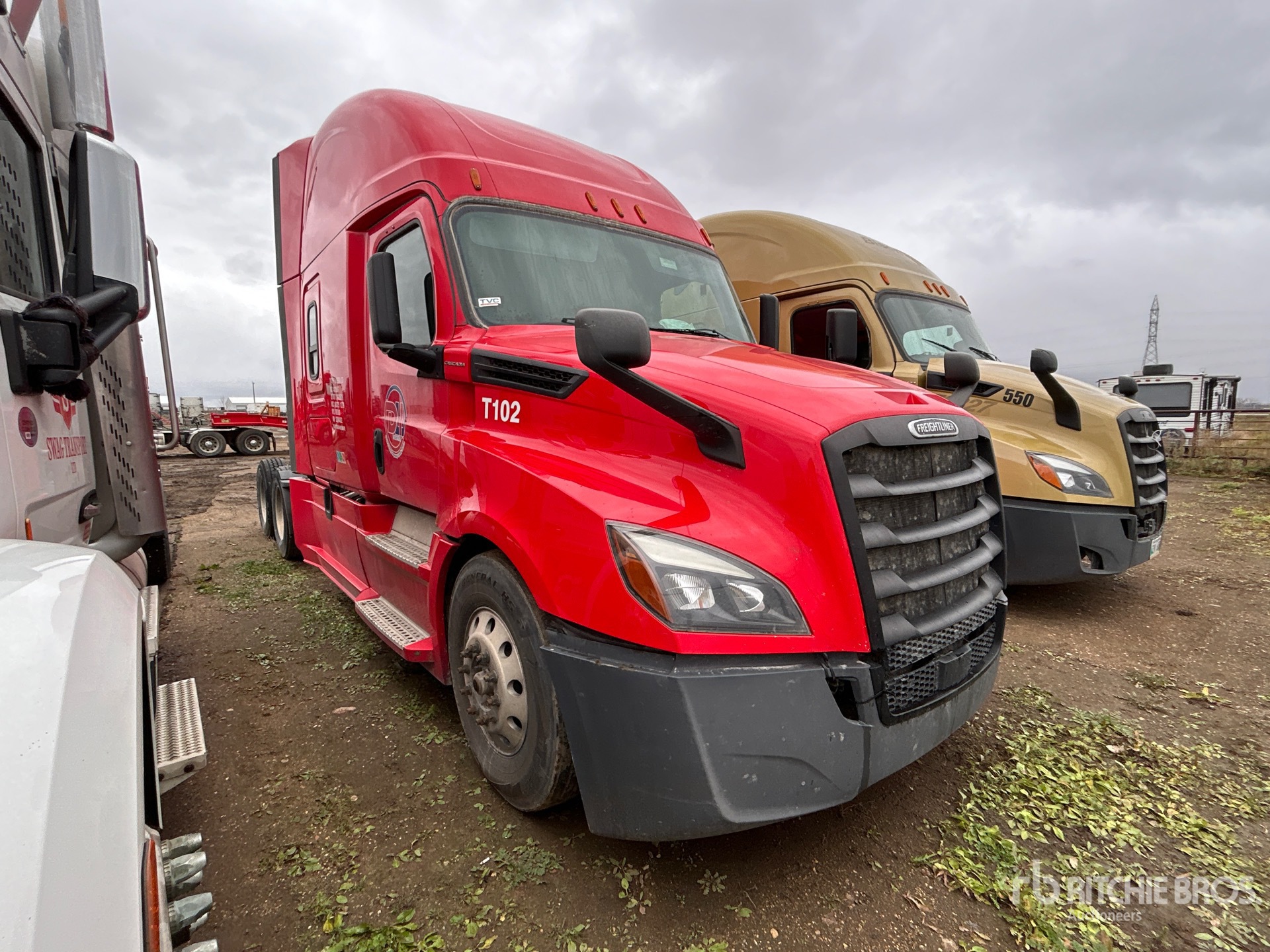 General Appearance with Bild, Ecke vorne rechts