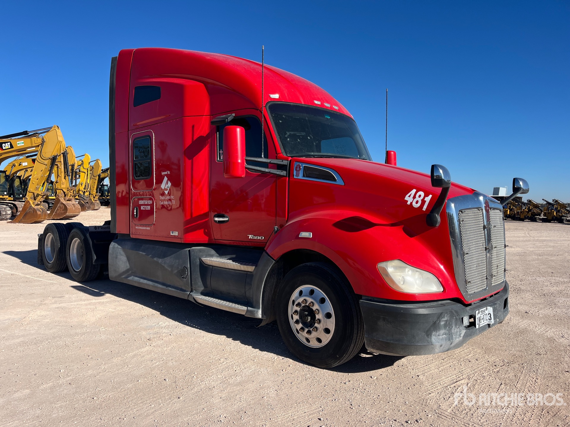 General Appearance with Picture, Right Front Corner