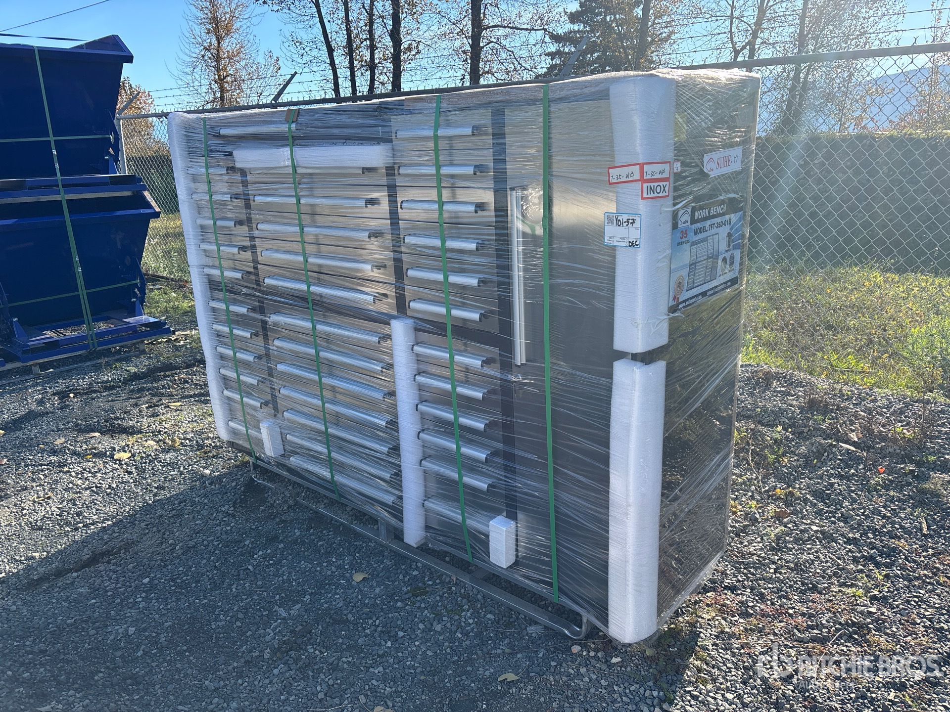 General Appearance with Picture, Left Front Corner