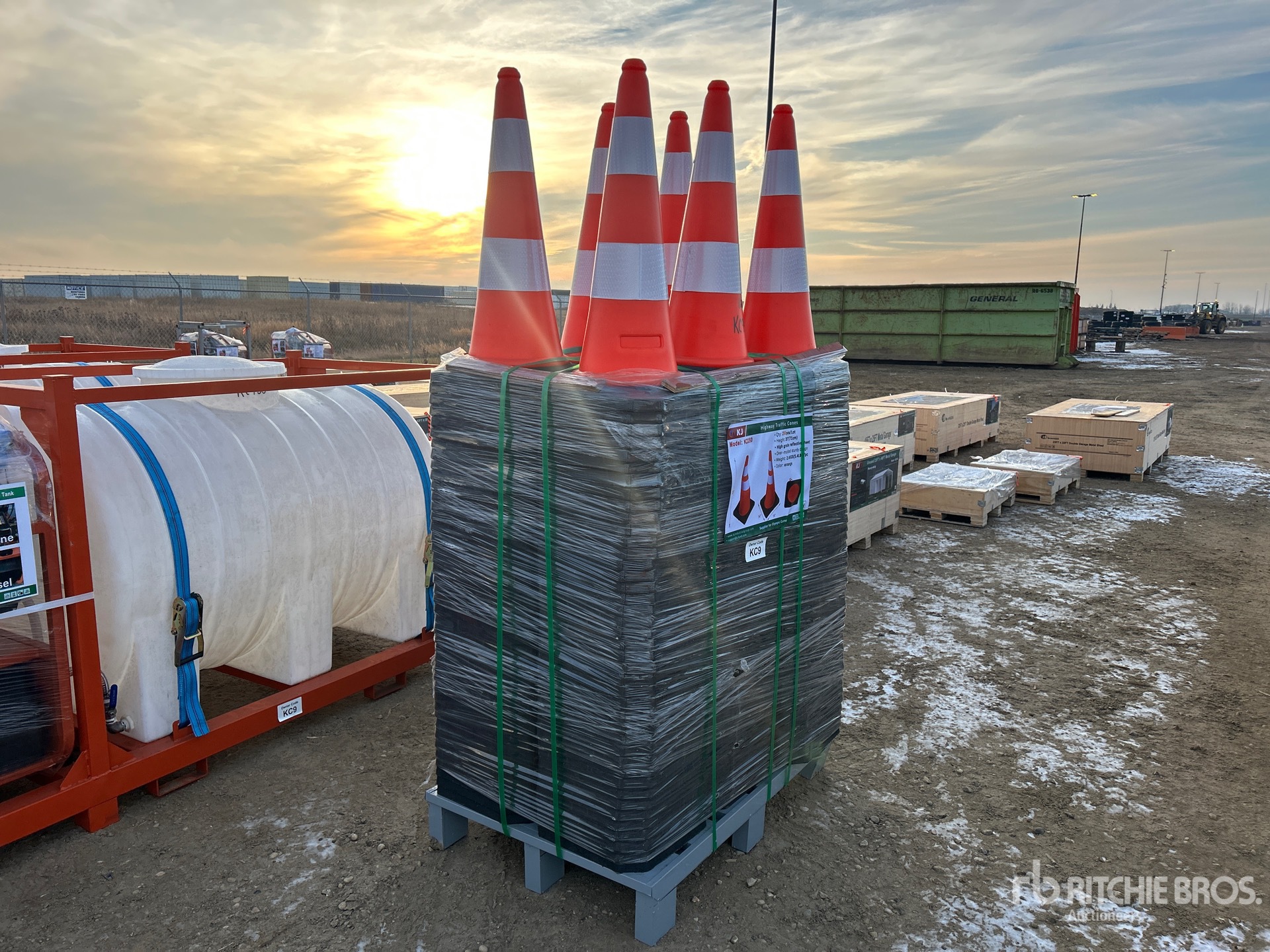 General Appearance with Picture, Right Front Corner