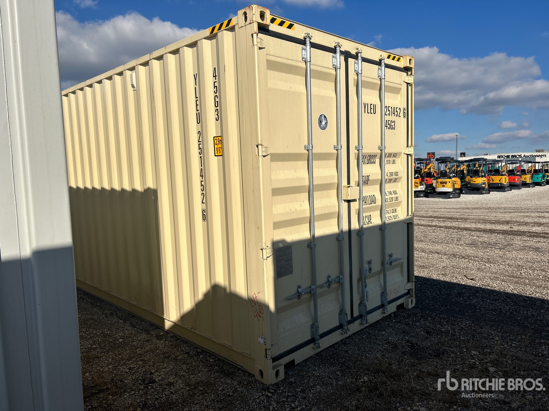 General Appearance with Picture, Right Front Corner