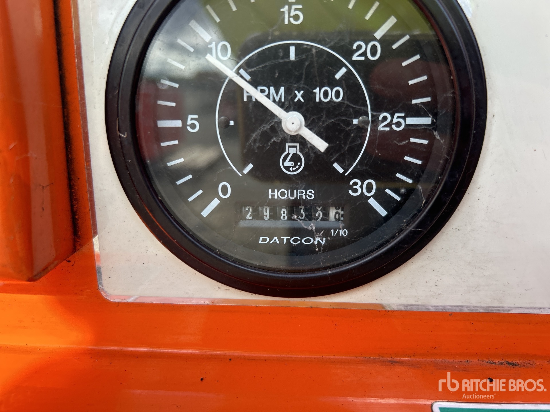 General Appearance with Hour Meter / Odometer