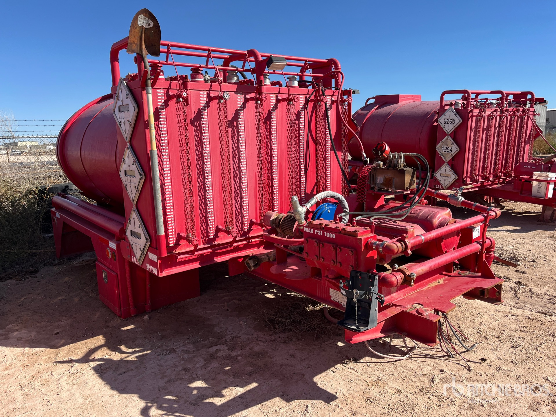 General Appearance with Foto, angolo anteriore destro