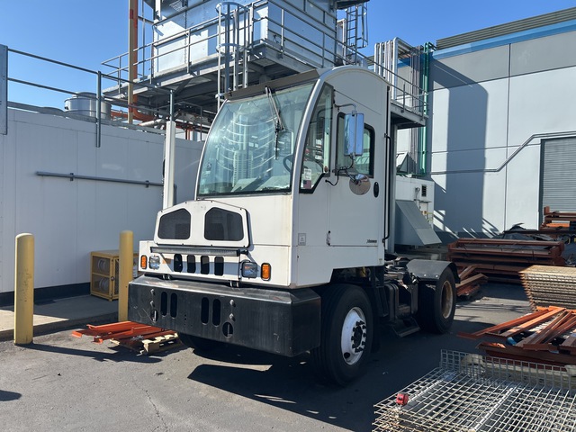 1996 Capacity 4x2 Spotter Truck 1996 Capacity 4x2 Spotter Truck