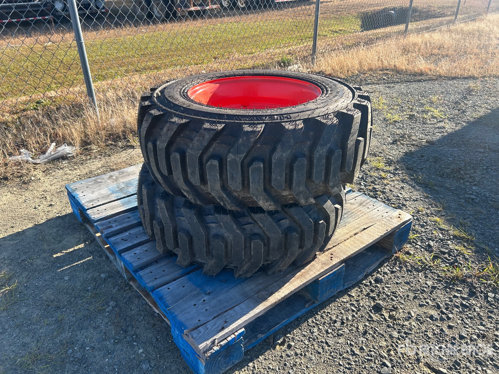 General Appearance with Picture, Right Front Corner