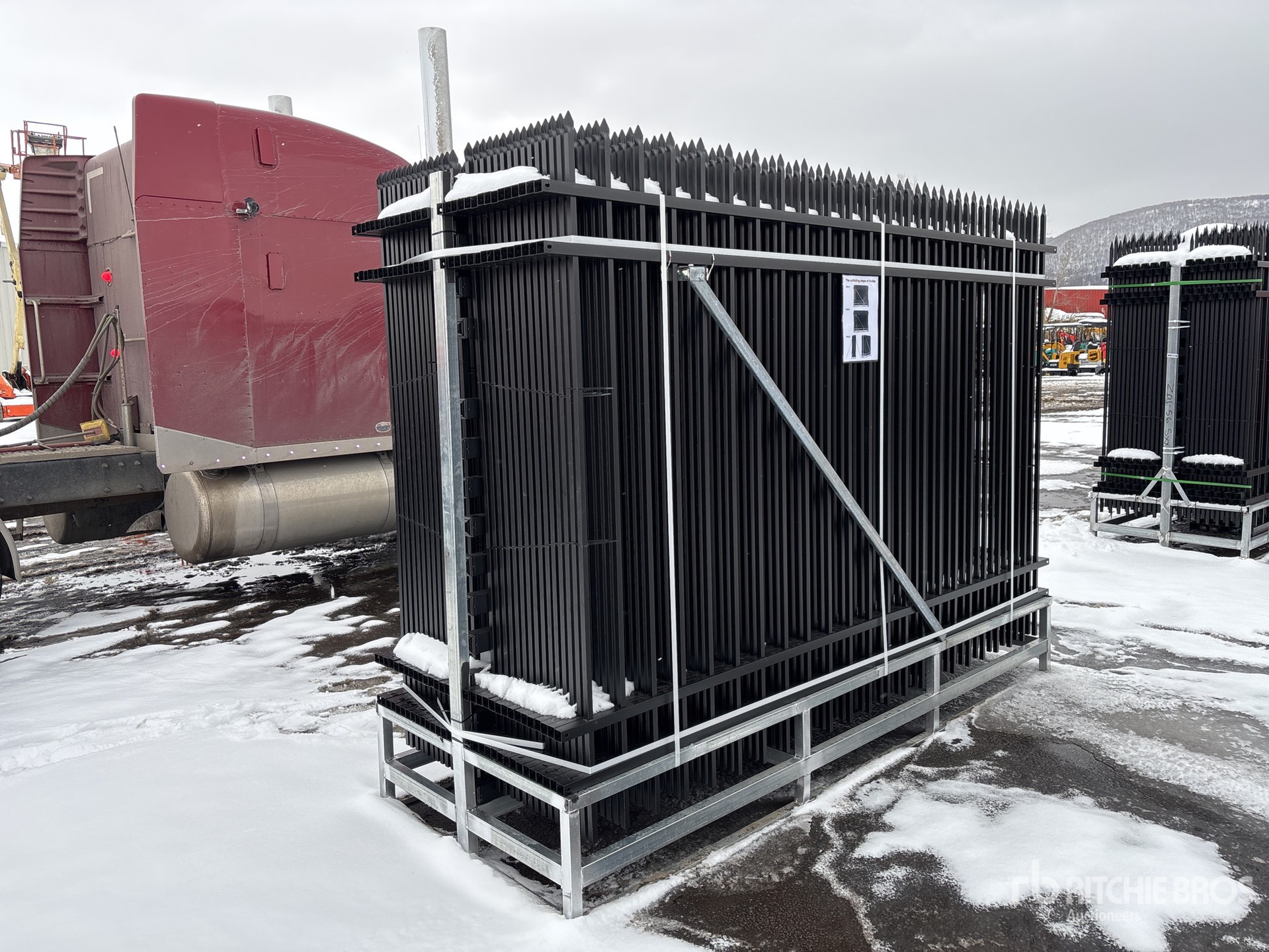 General Appearance with Bild, Ecke hinten links