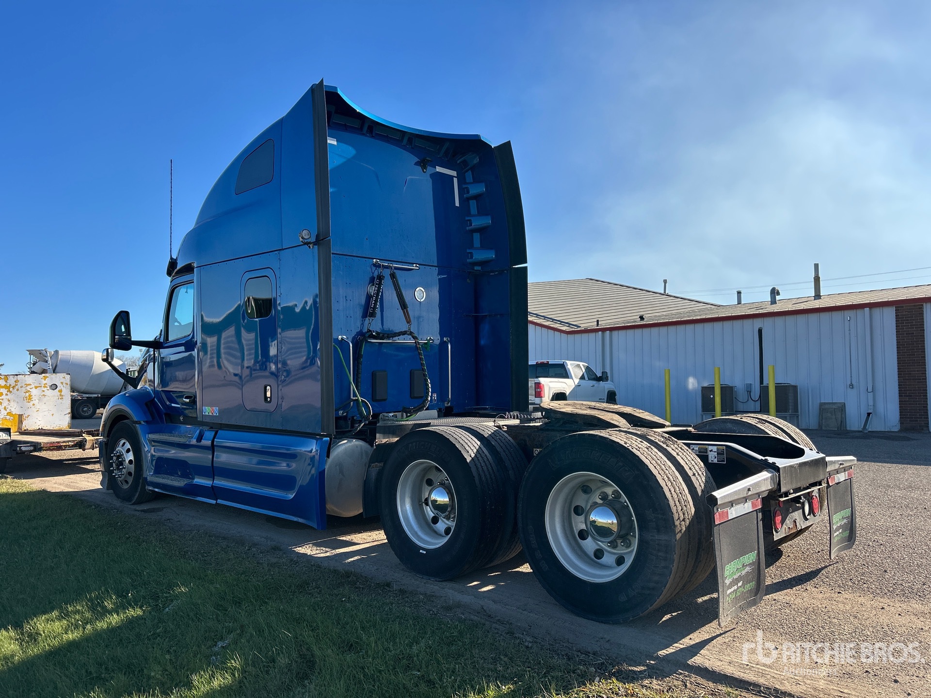 General Appearance with Image, coin arrière gauche