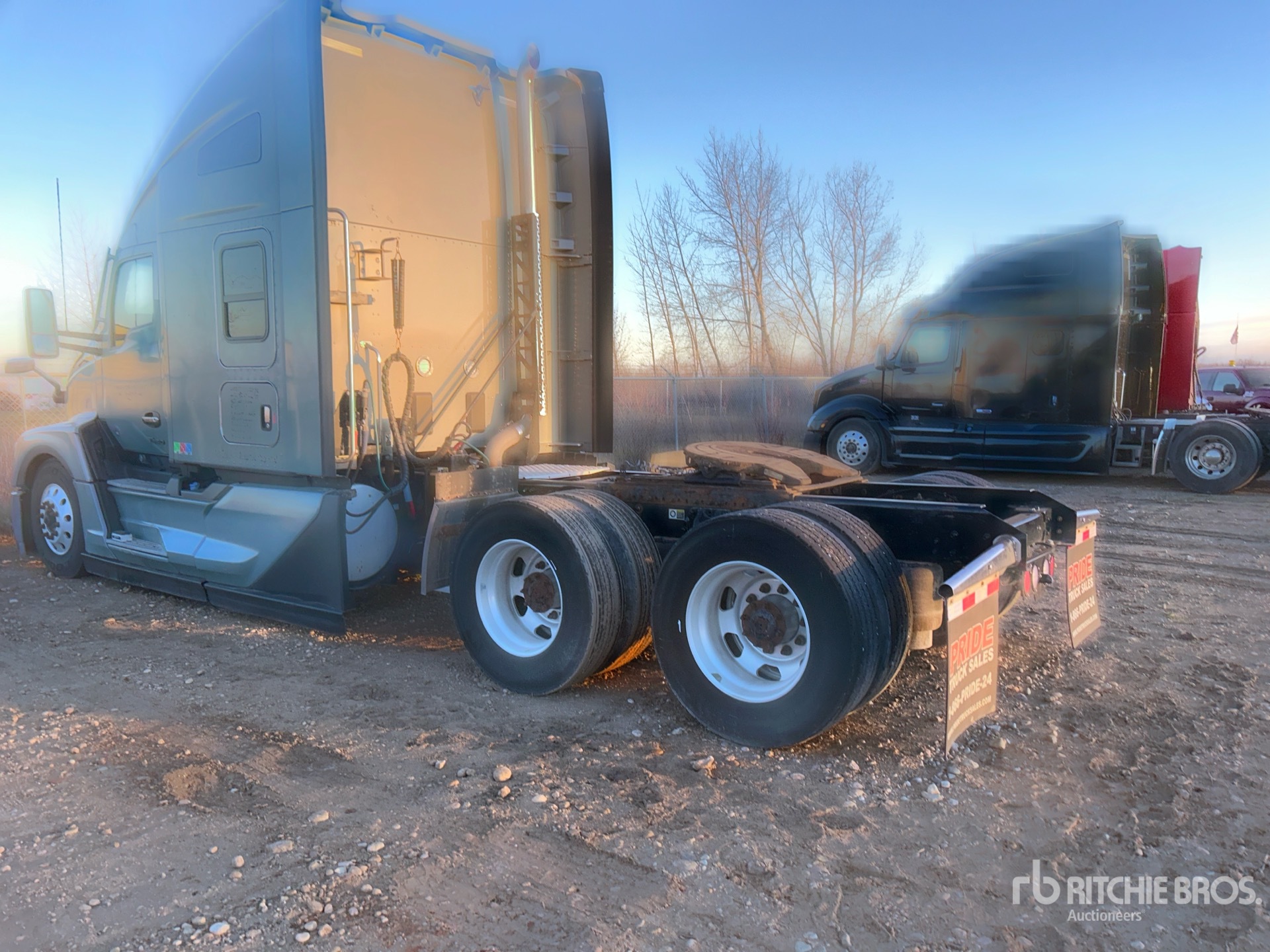 General Appearance with Image, coin arrière gauche