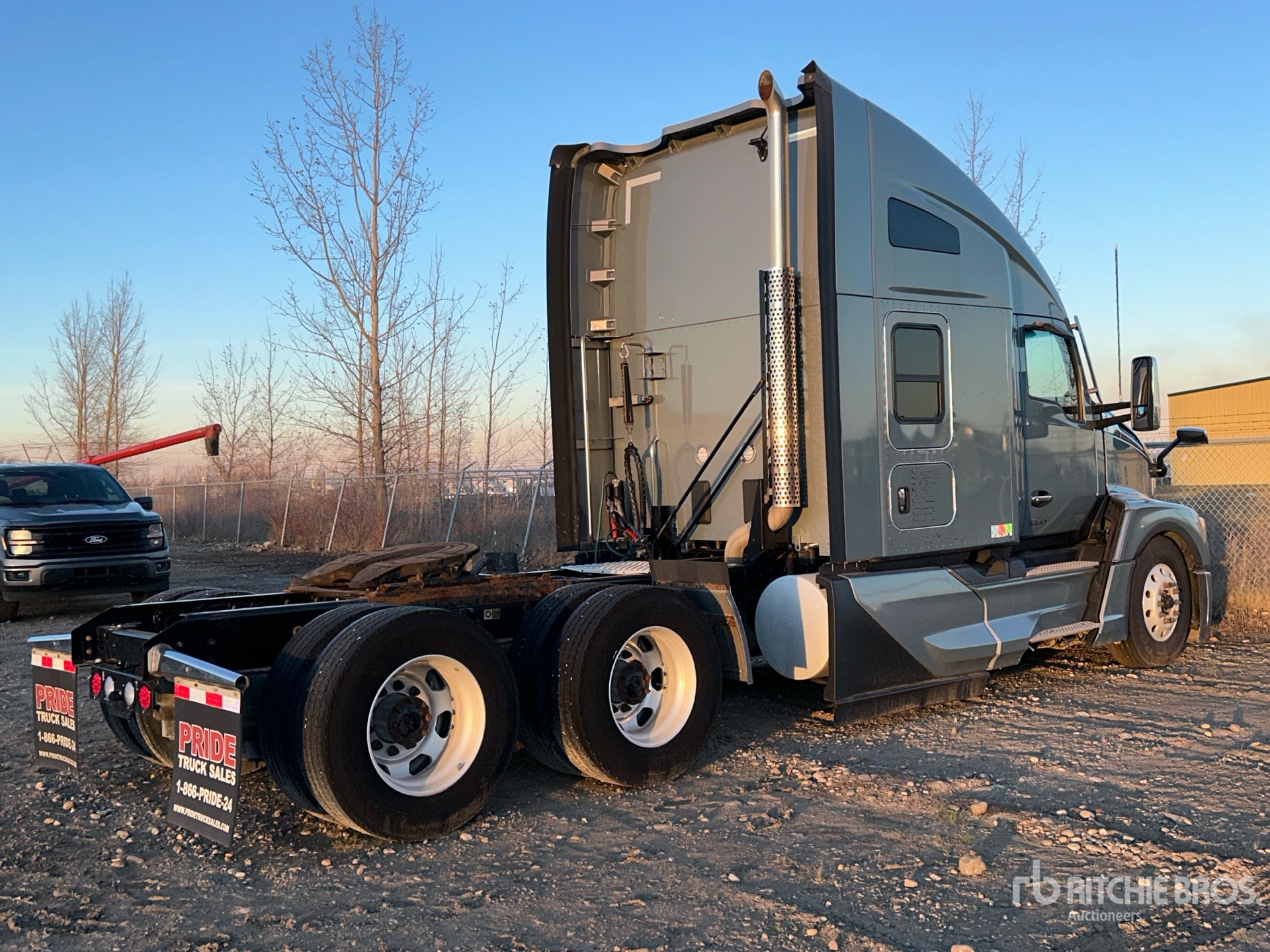 General Appearance with Image, coin arrière droit