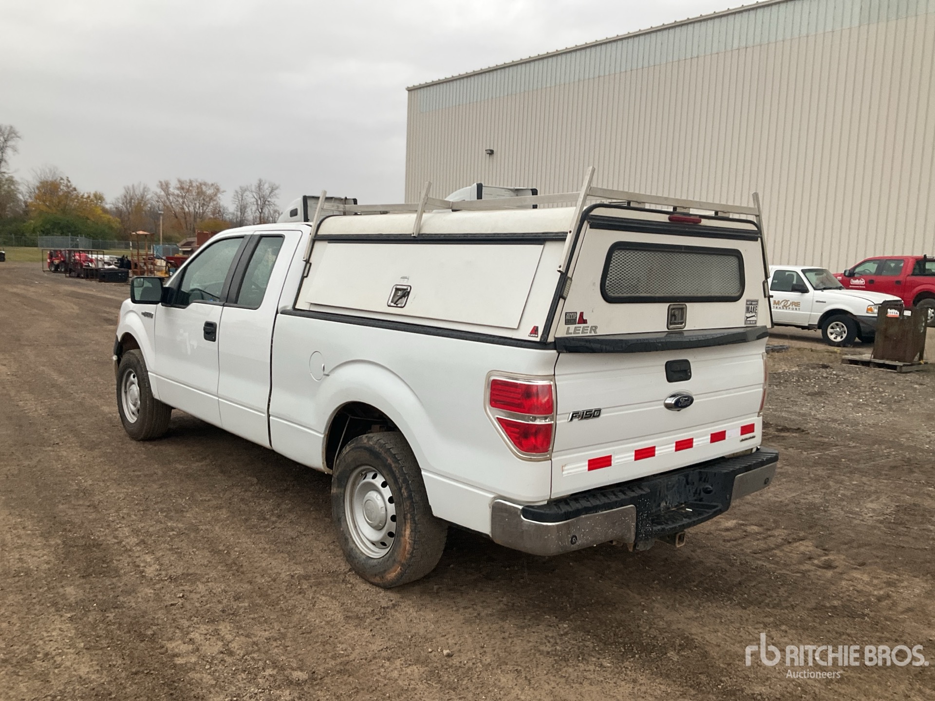 General Appearance with Picture, Left Rear Corner