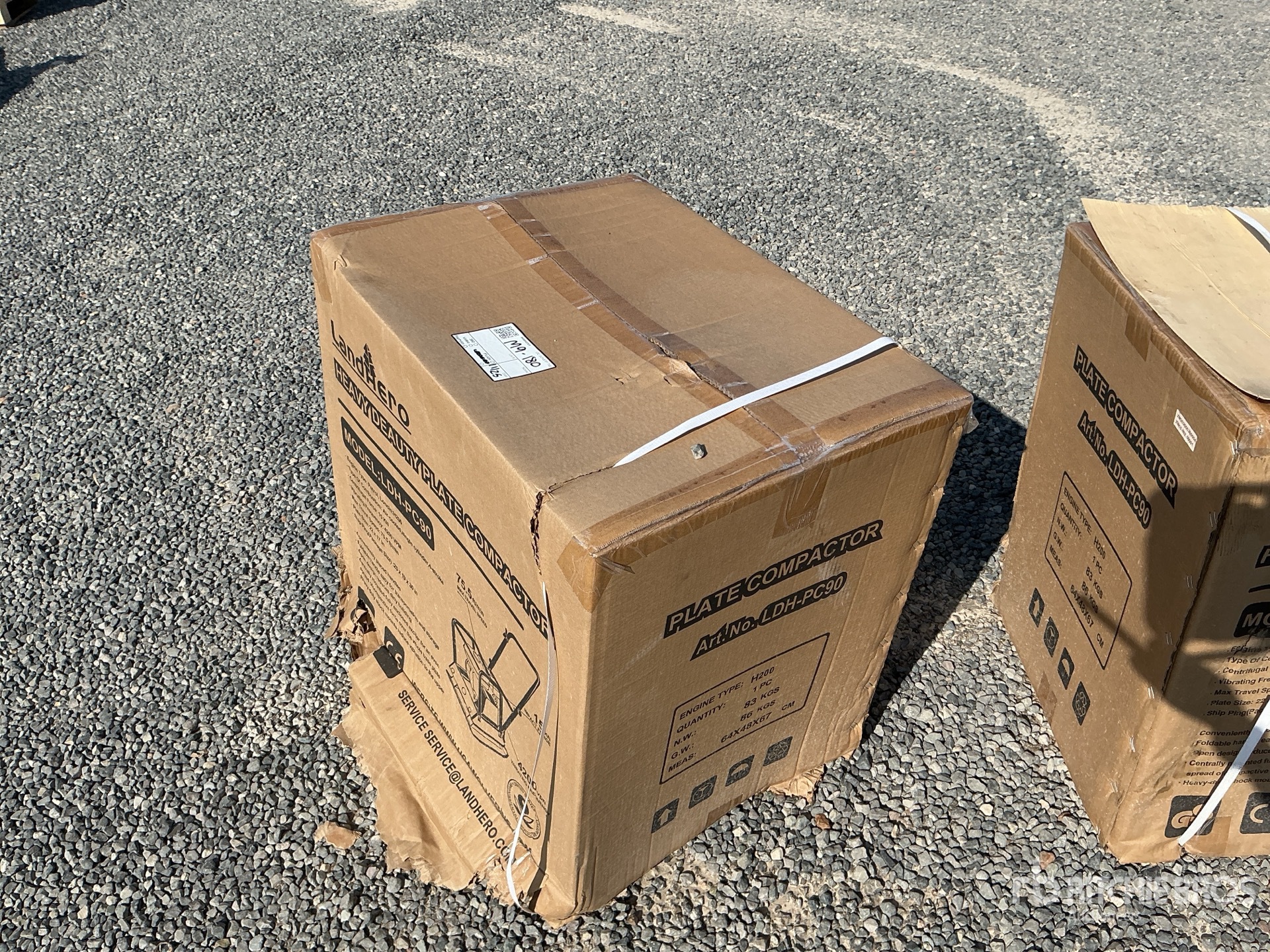 General Appearance with Picture, Left Rear Corner