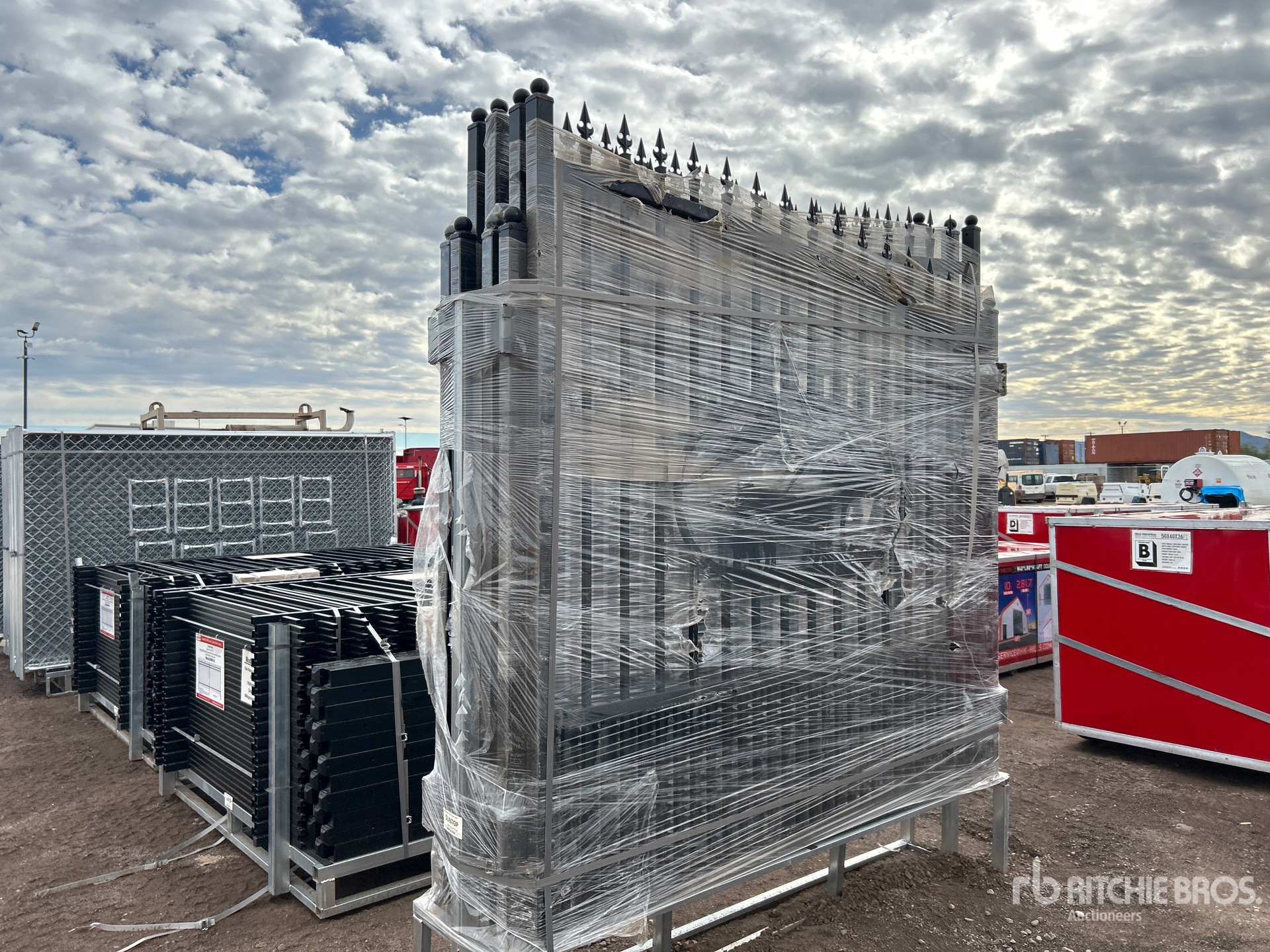 General Appearance with Foto, angolo anteriore sinistro