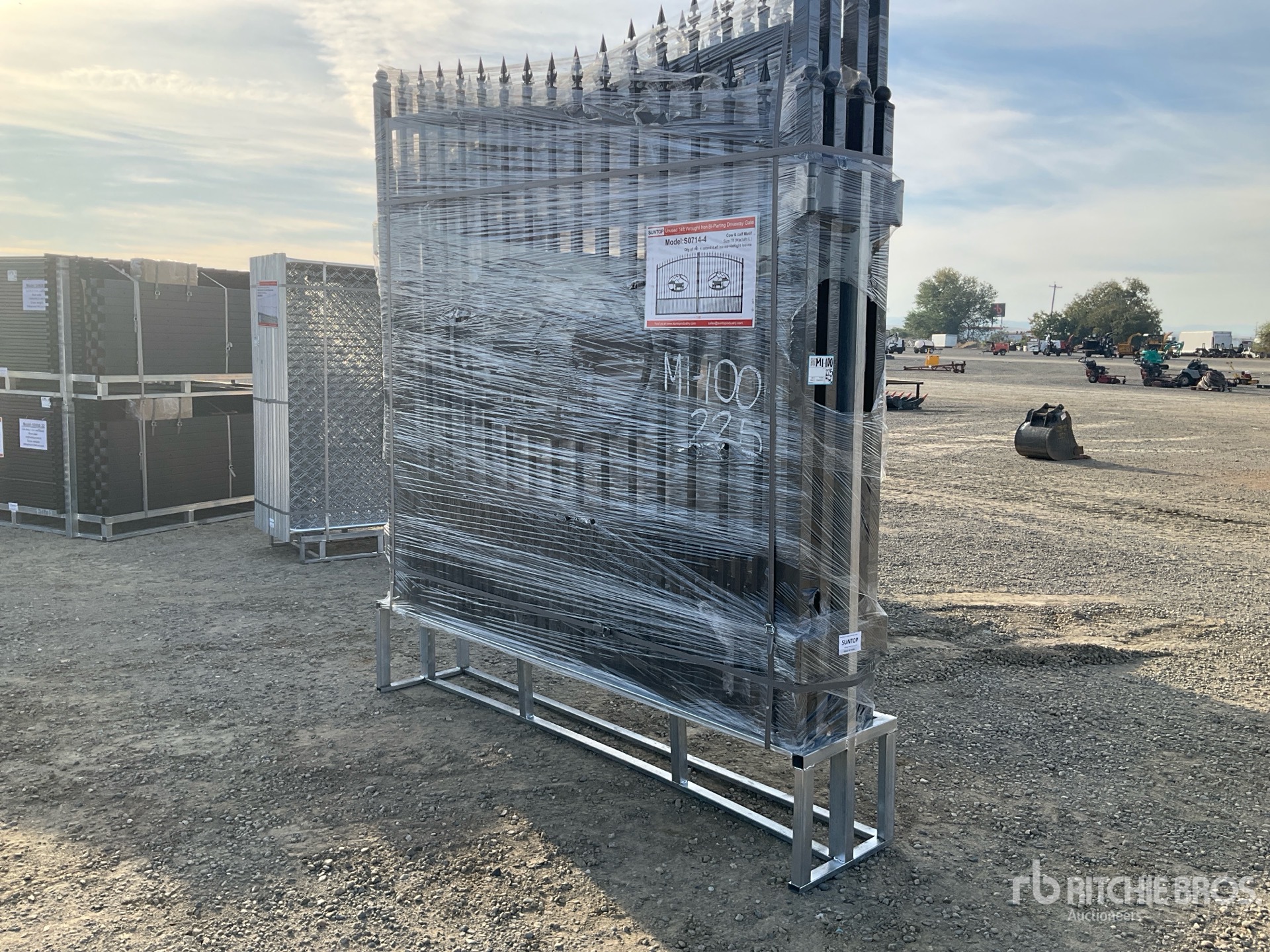 General Appearance with Picture, Left Front Corner