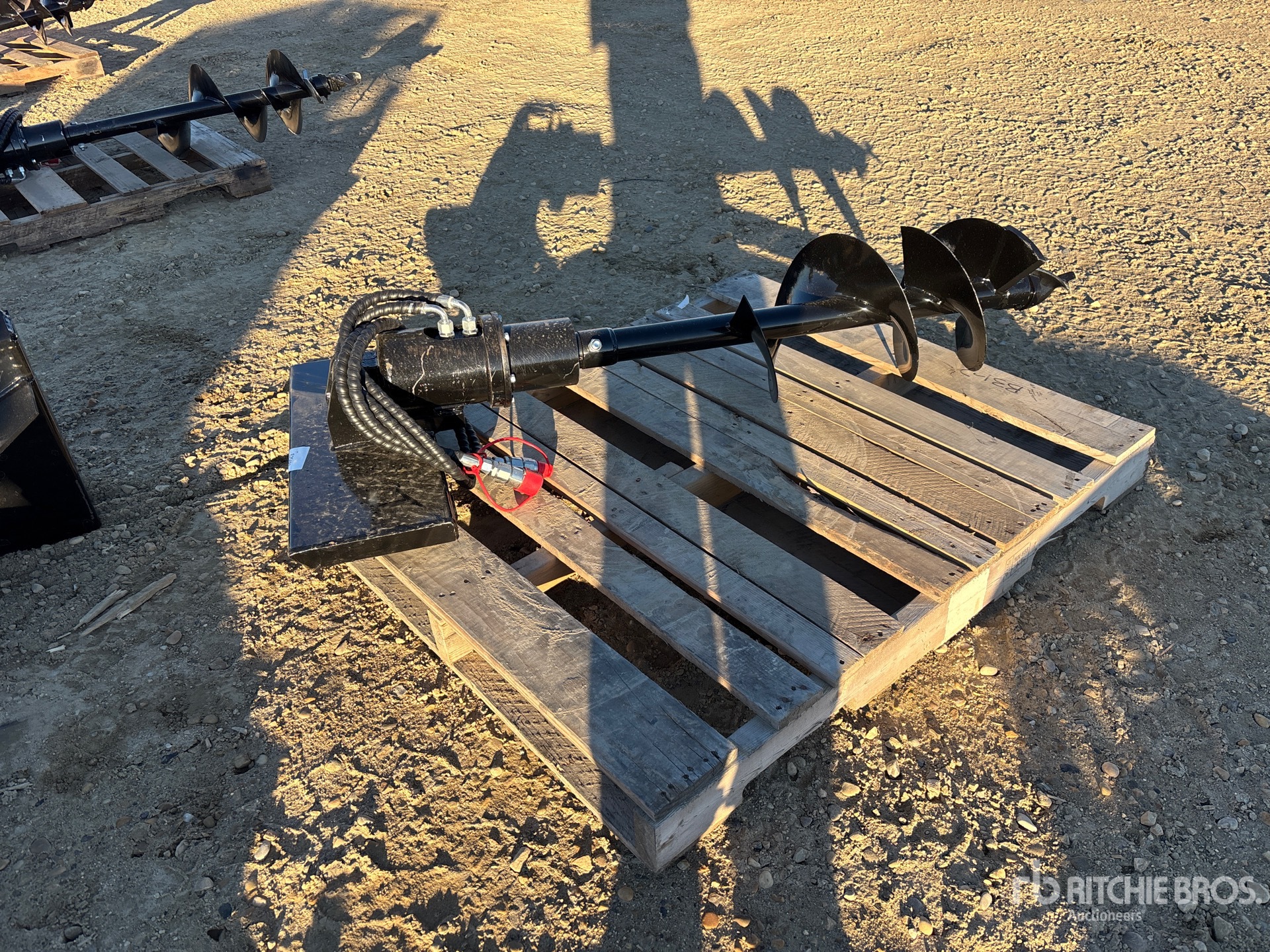 Aspect général with Image, coin arrière droit