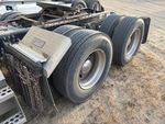 4 dessous de caisse - Camion with 