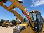 Hydraulics with Loader Lift Cylinders