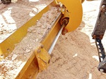 Hydraulics with Blade Side Shift Cylinders