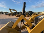 Hydraulics with Bucket Tilt Cylinders