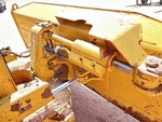 Hydraulics with Blade Tilt Cylinders
