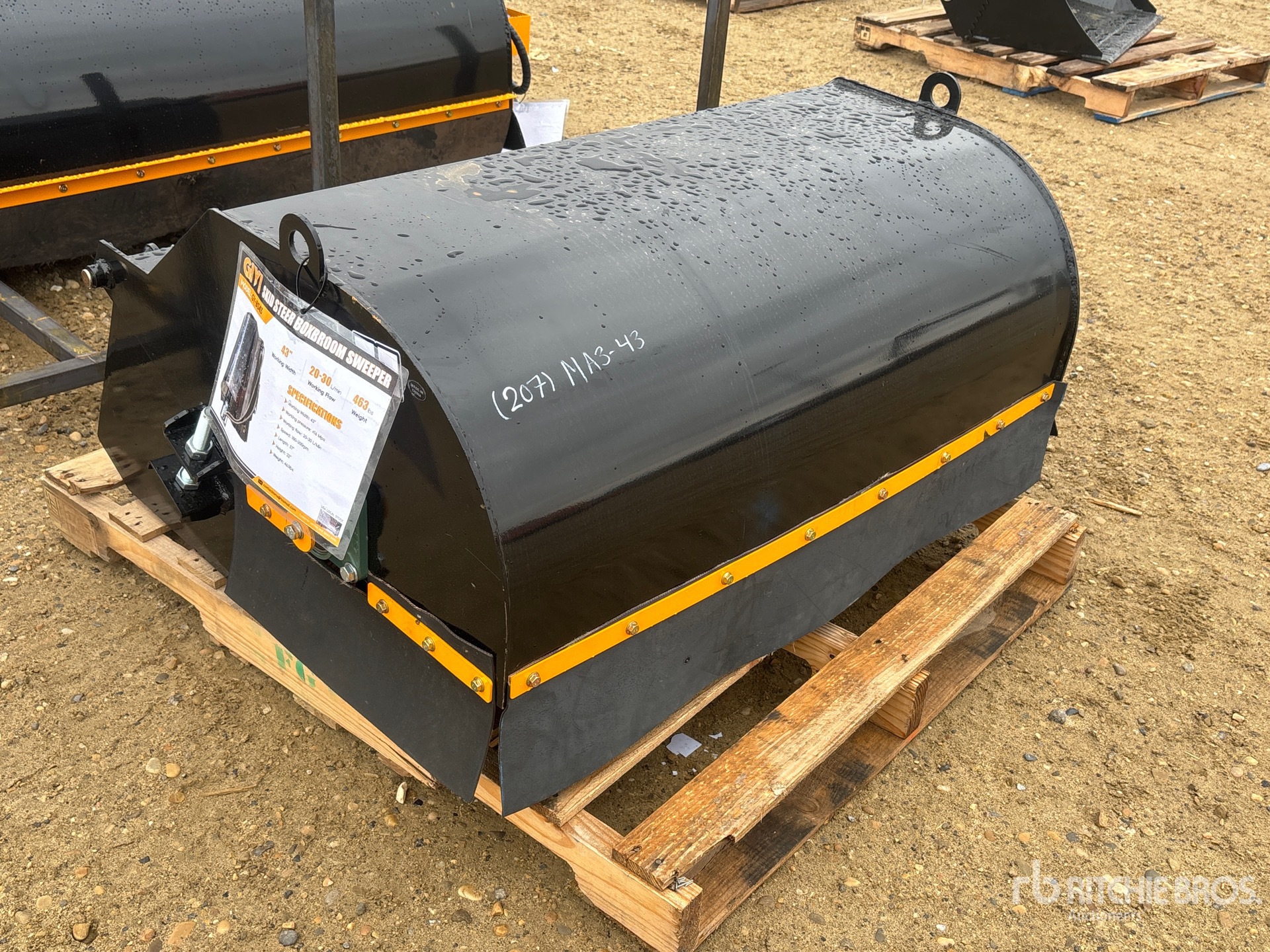 General Appearance with Picture, Right Front Corner