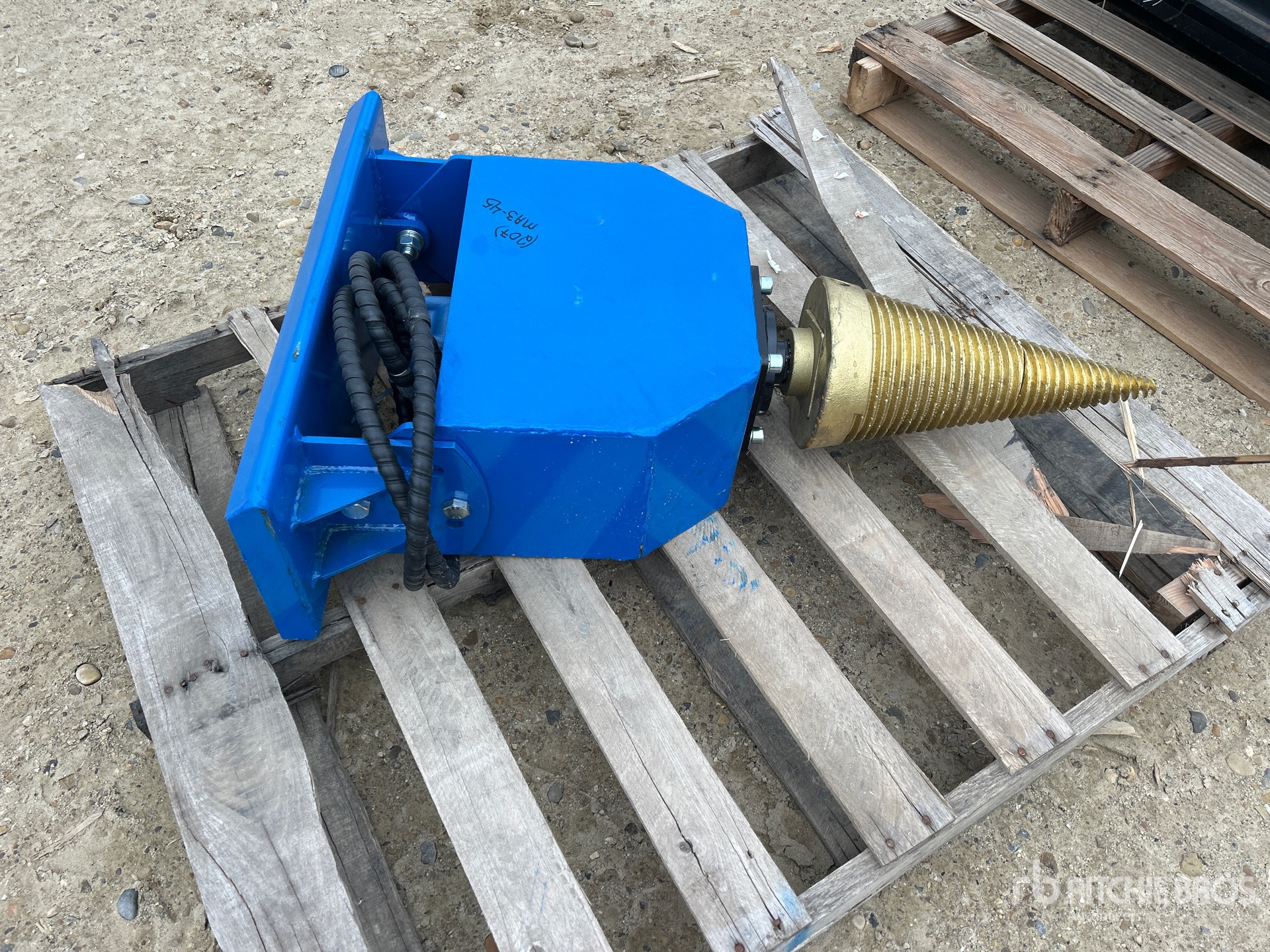 General Appearance with Image, coin arrière droit