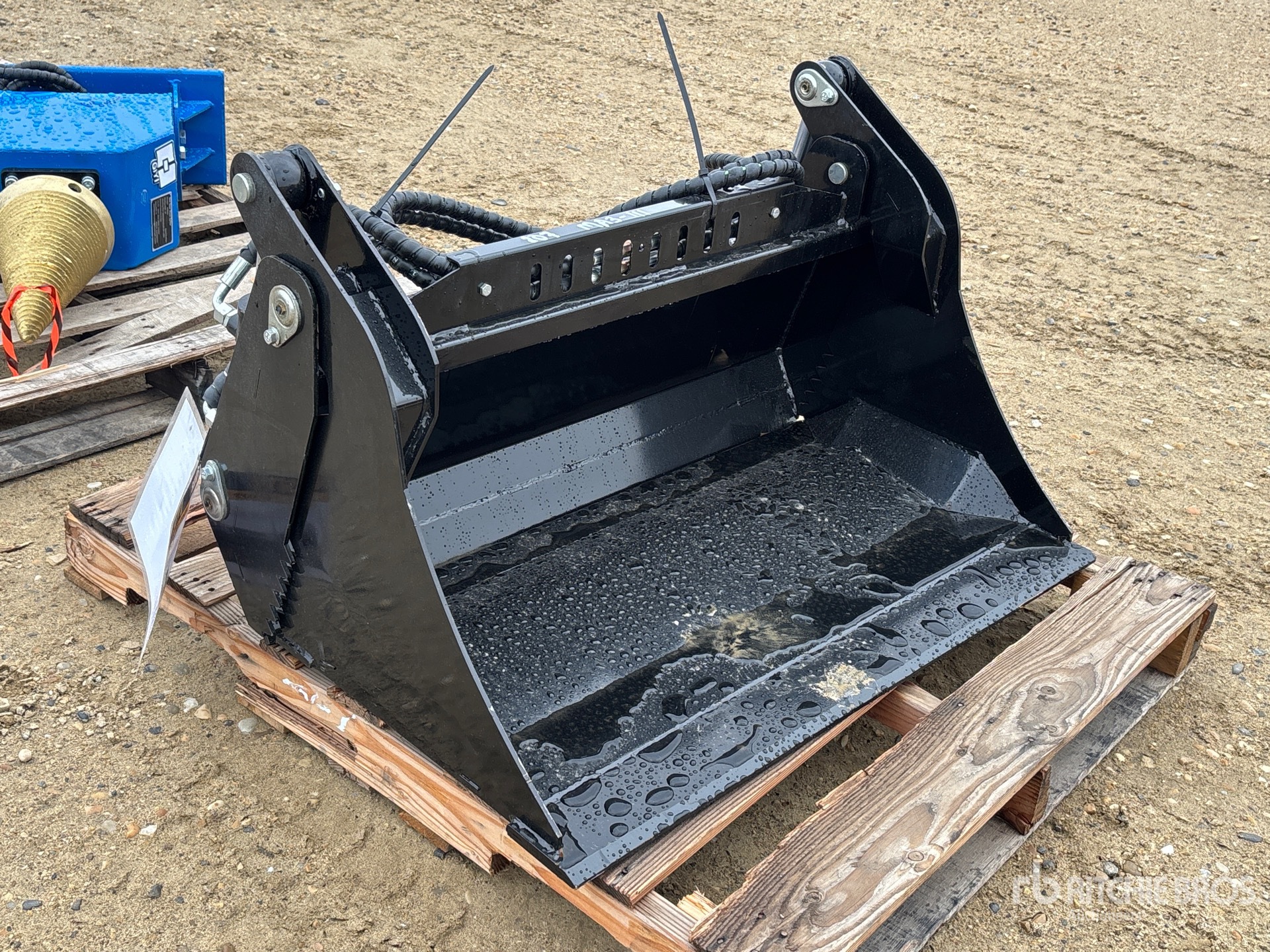 Aspect général with Image, coin avant droit