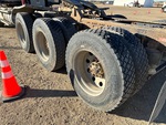 4 Underbody - Truck with 