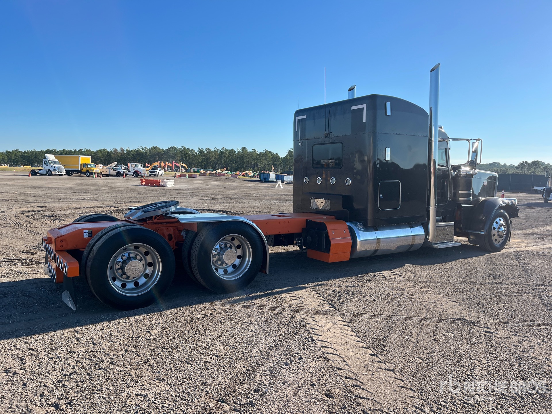 General Appearance with Image, coin arrière droit