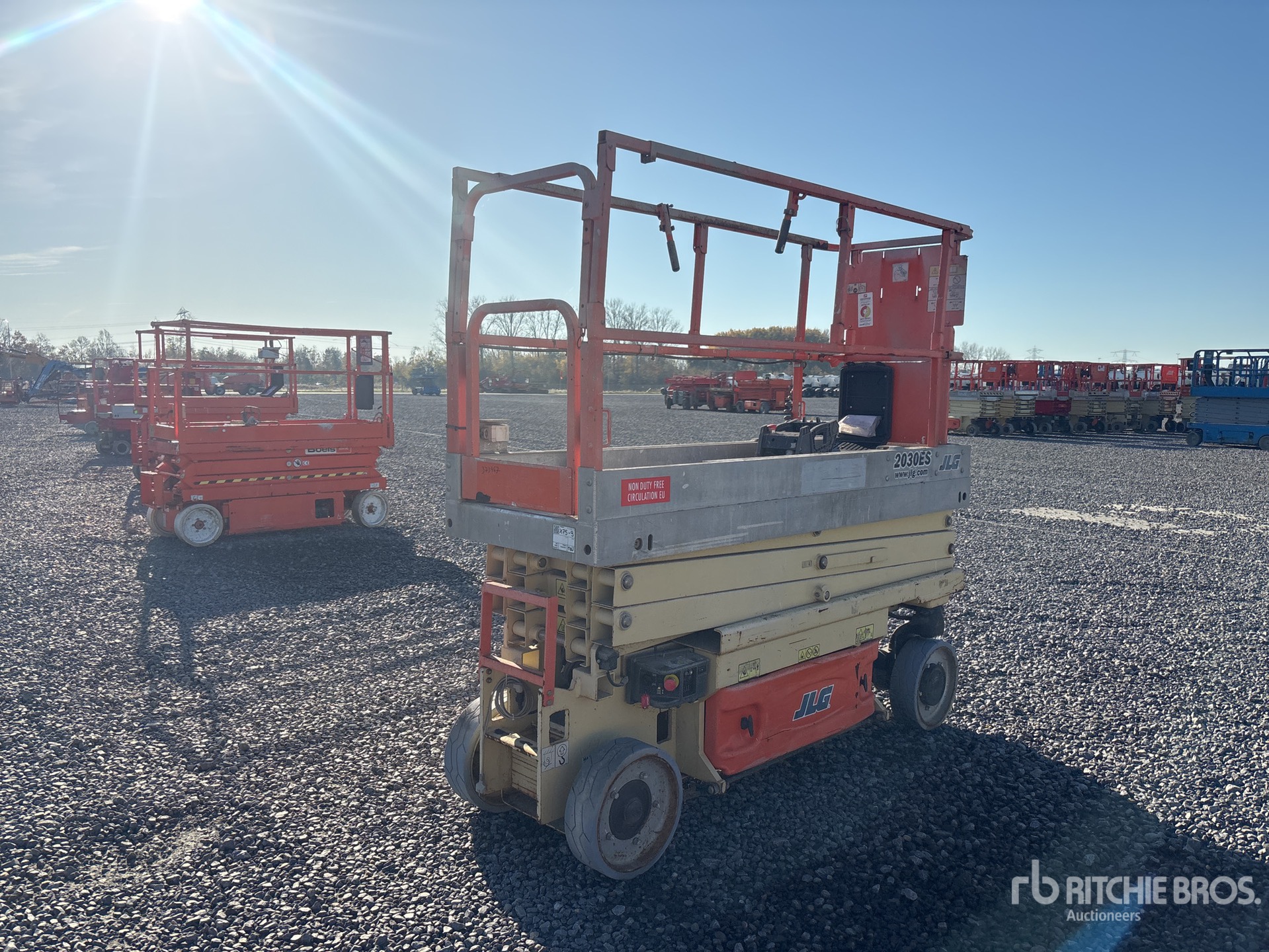 General Appearance with Imagen: esquina delantera izquierda