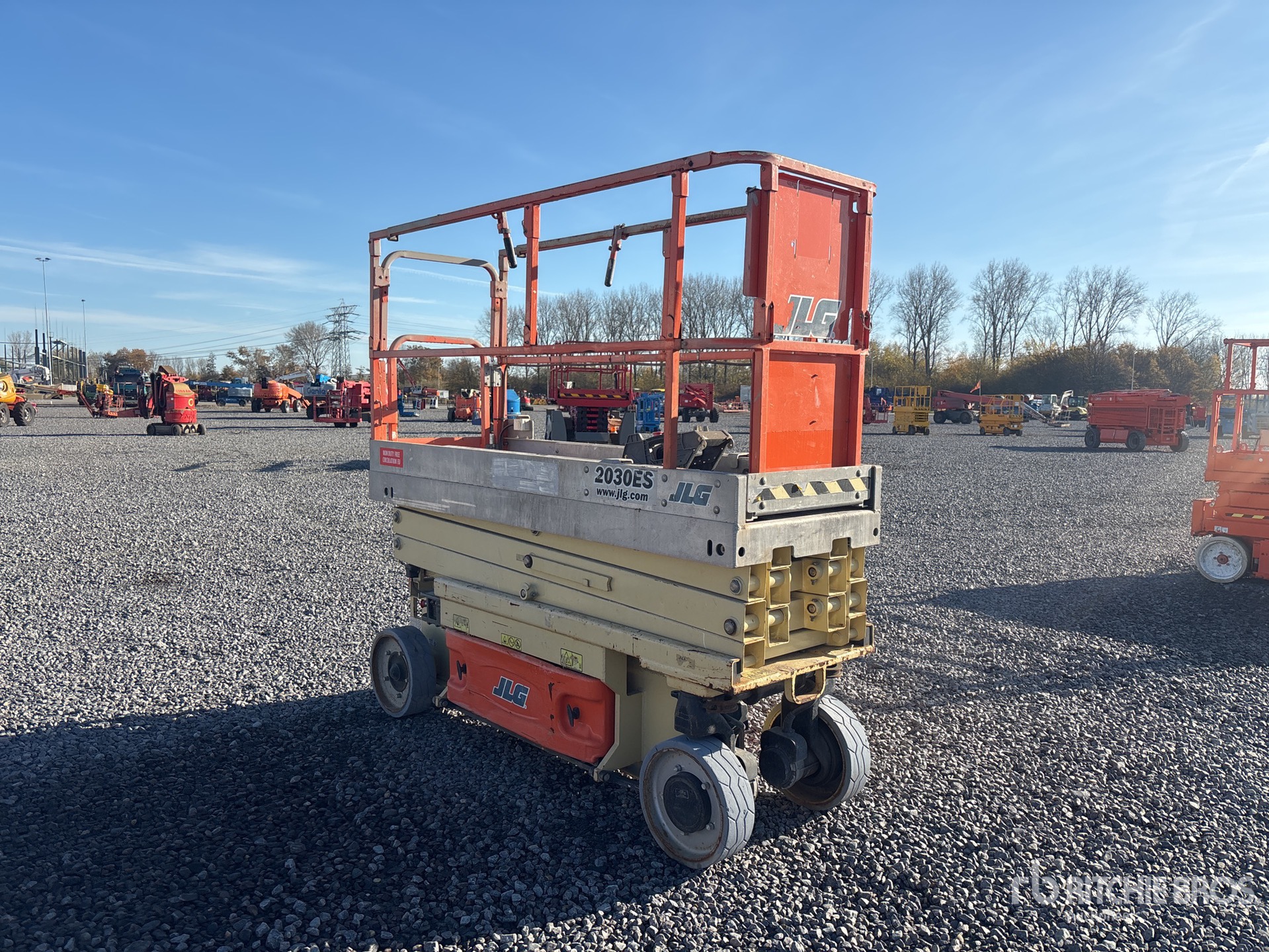 General Appearance with Imagen: esquina trasera izquierda