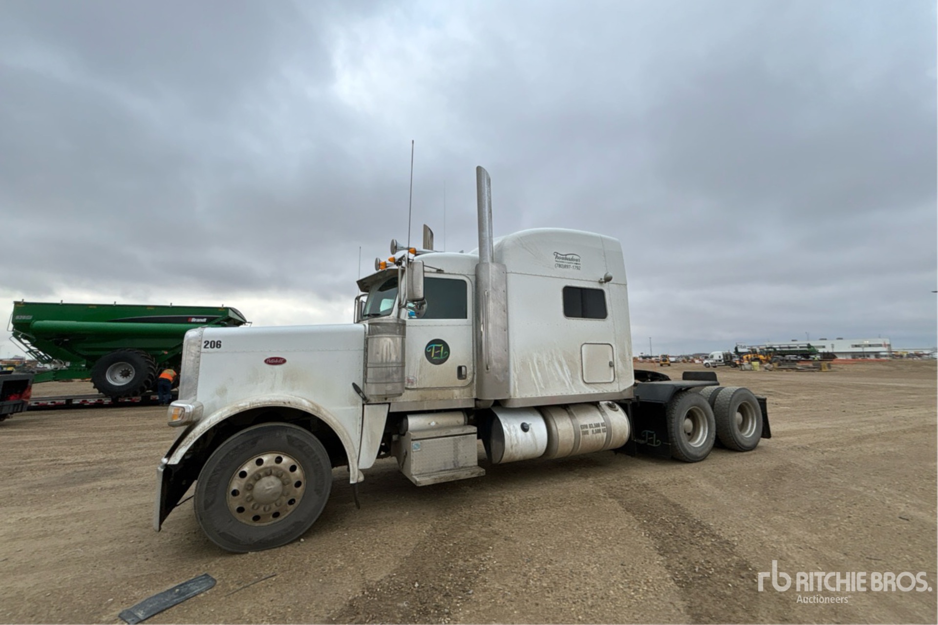 General Appearance with Picture, Left Front Corner