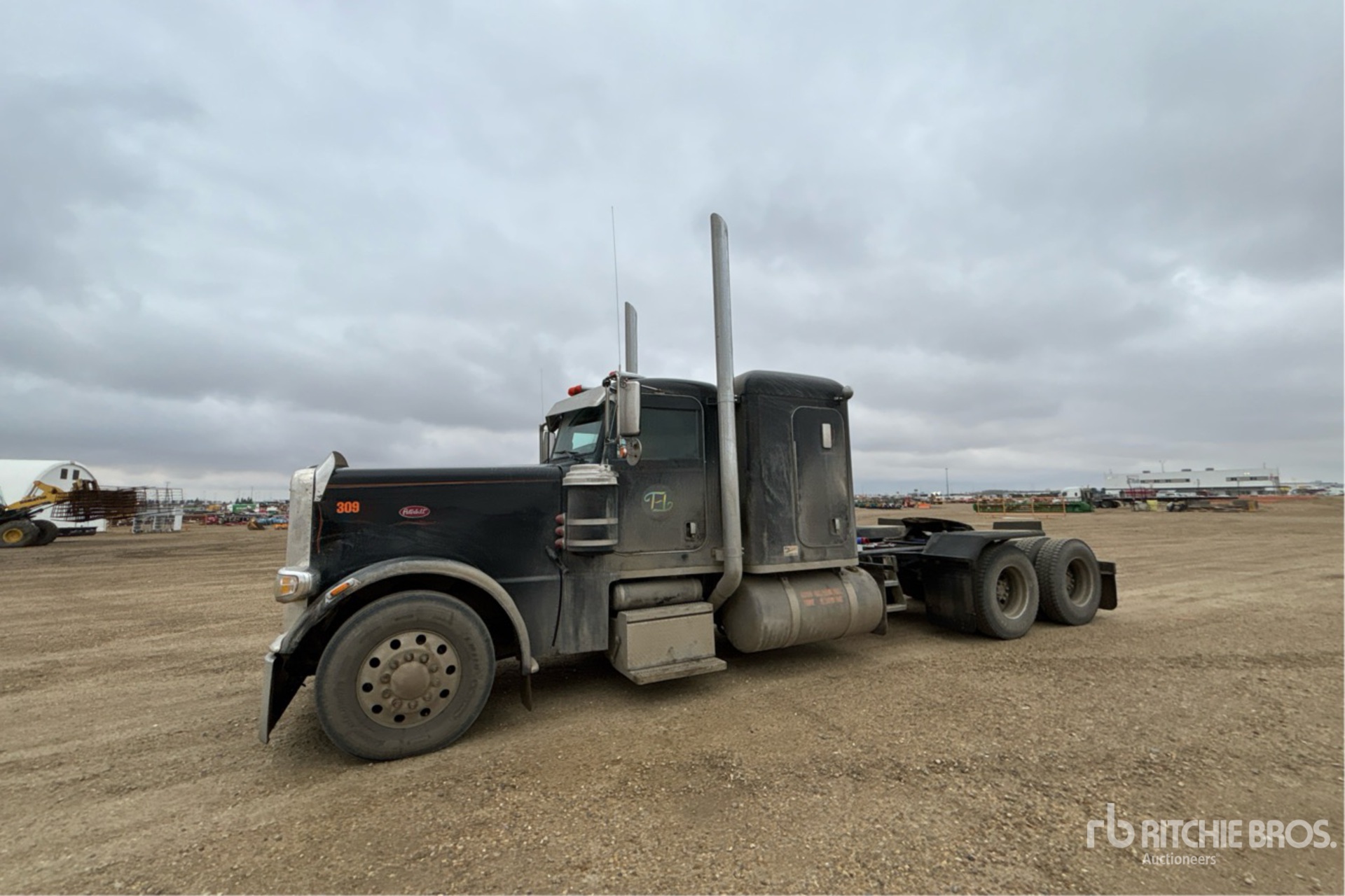 General Appearance with Picture, Left Front Corner