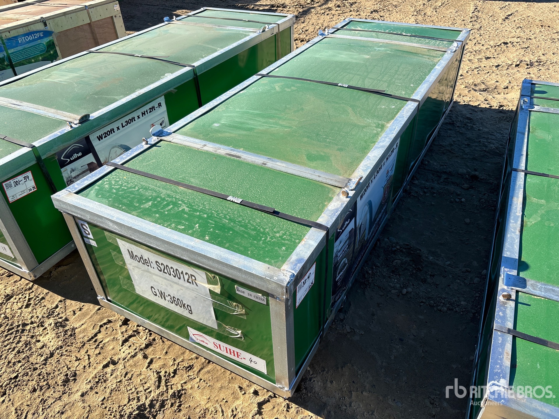 General Appearance with Picture, Right Front Corner