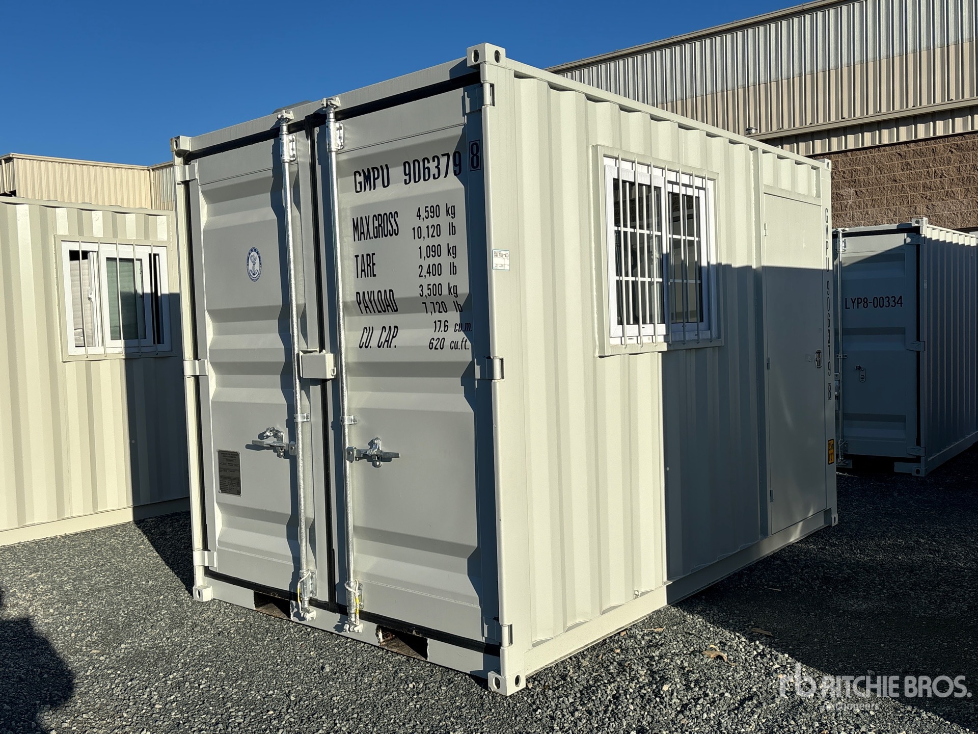 General Appearance with Bild, Ecke vorne links