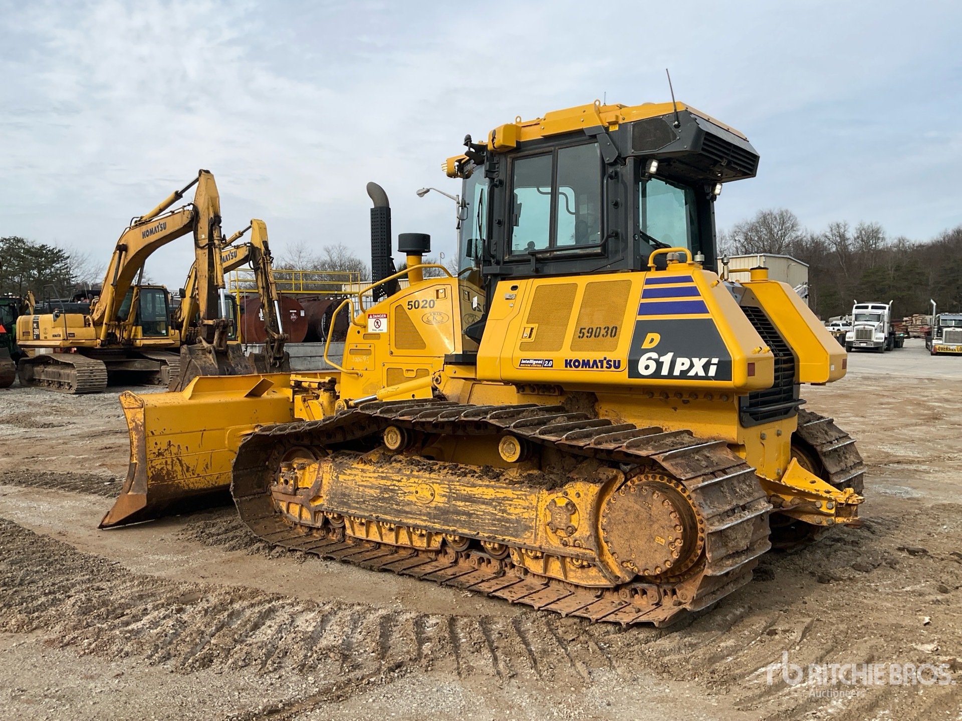 Aspect général with Image, coin arrière gauche
