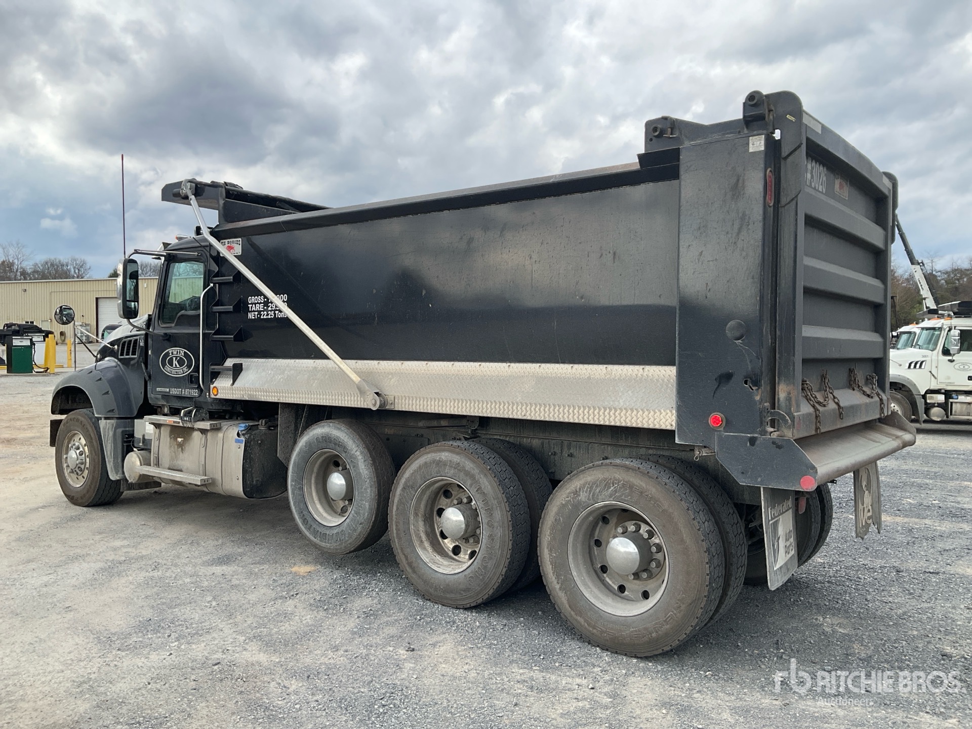 General Appearance with Imagen: esquina trasera izquierda