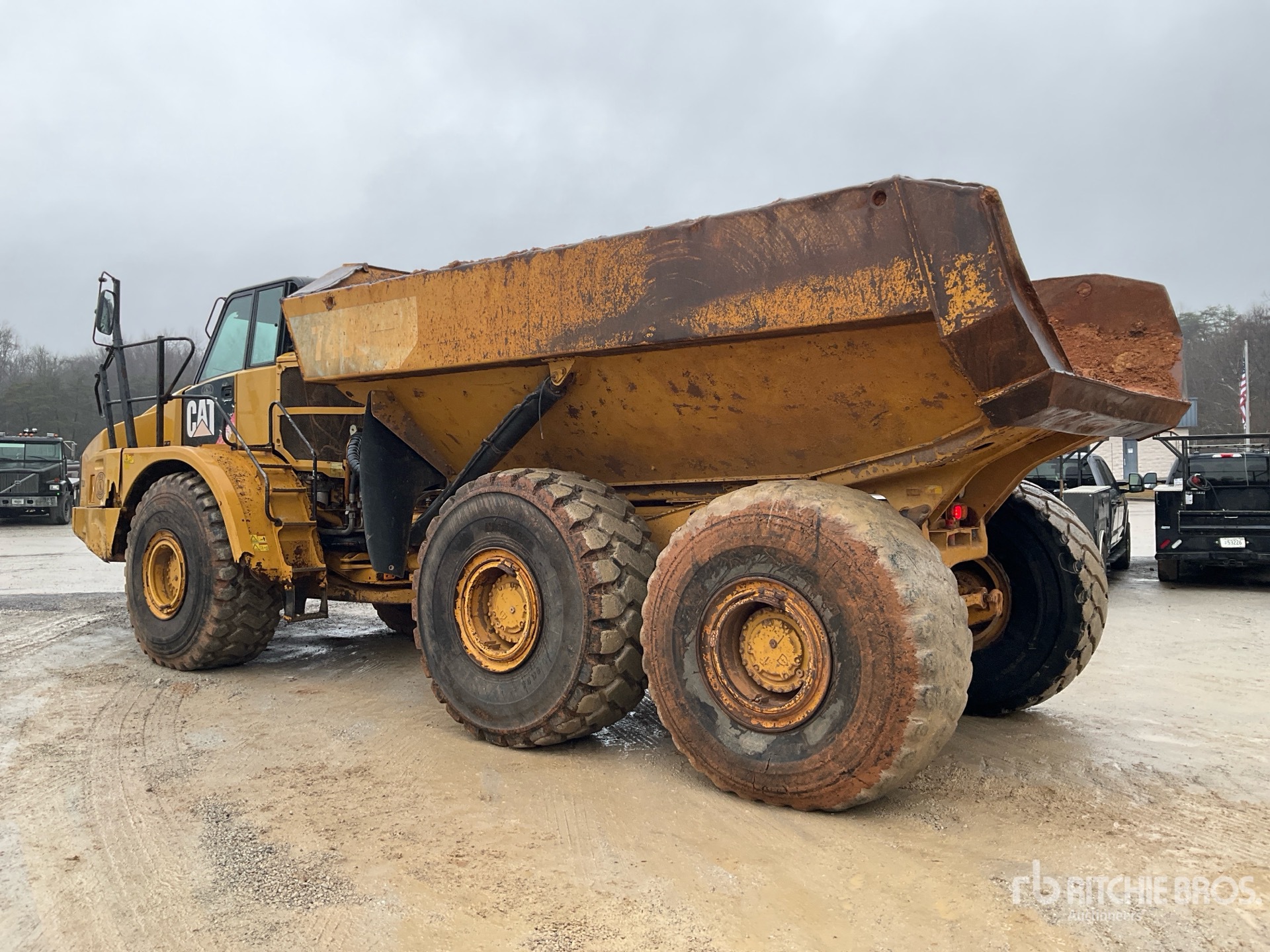 General Appearance with Picture, Left Rear Corner