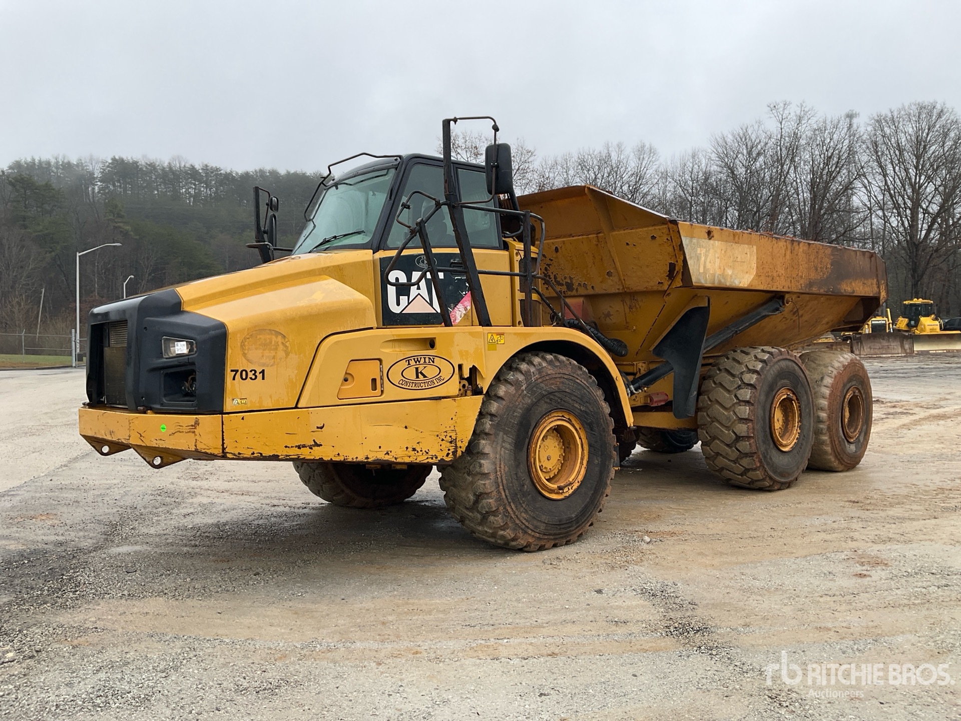 General Appearance with Featured Photo