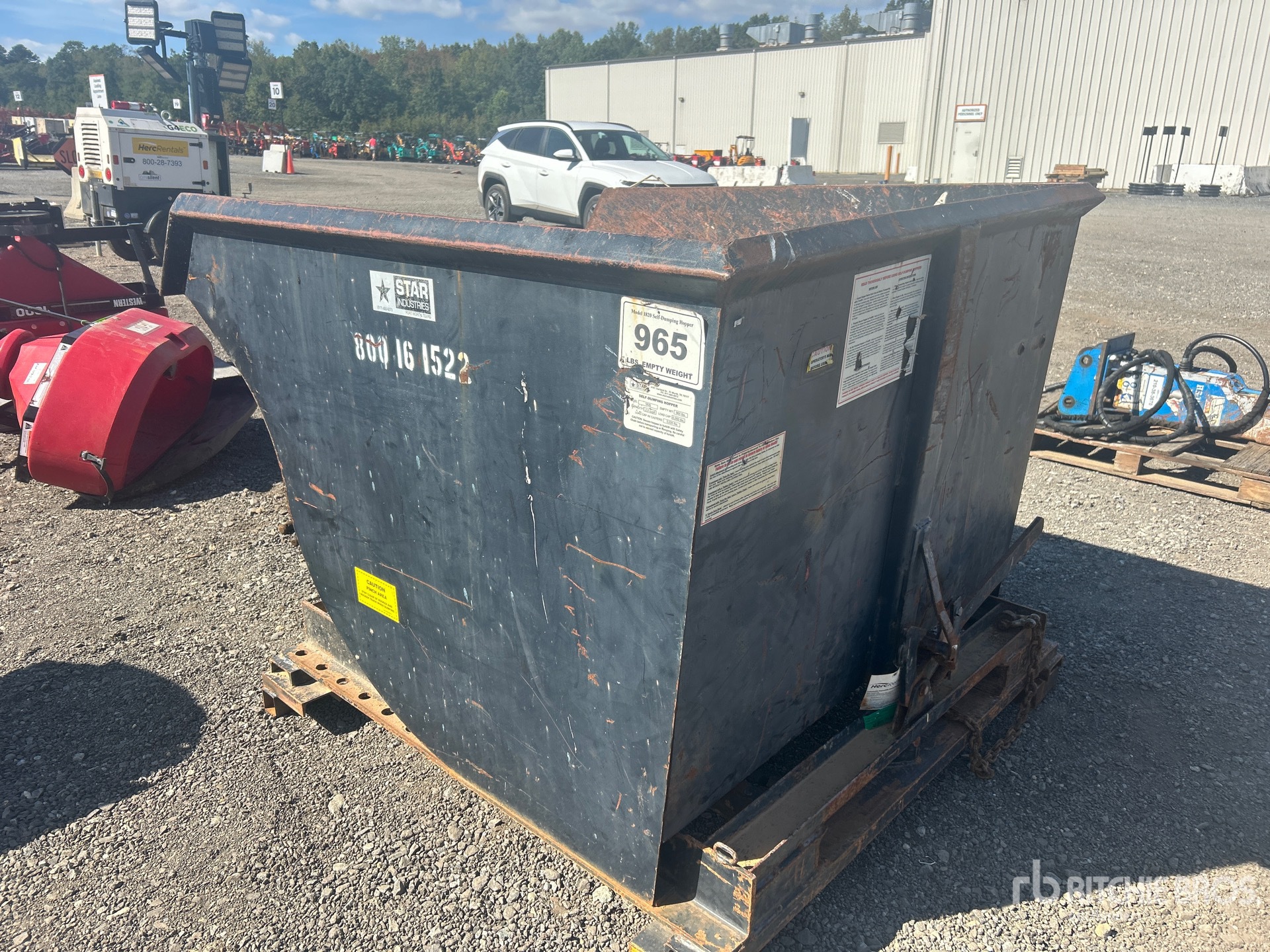 General Appearance with Picture, Left Rear Corner