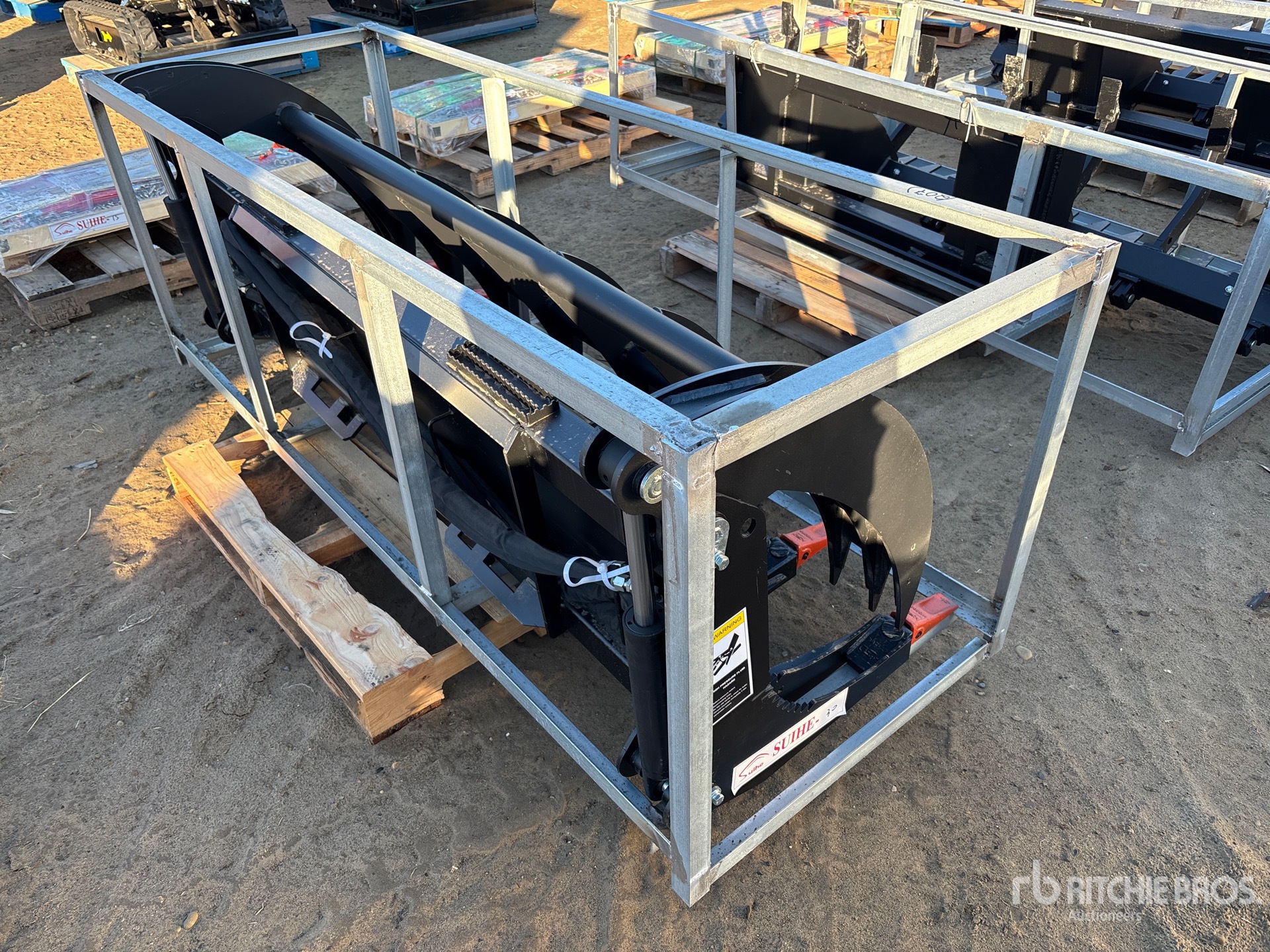 General Appearance with Foto, angolo anteriore sinistro