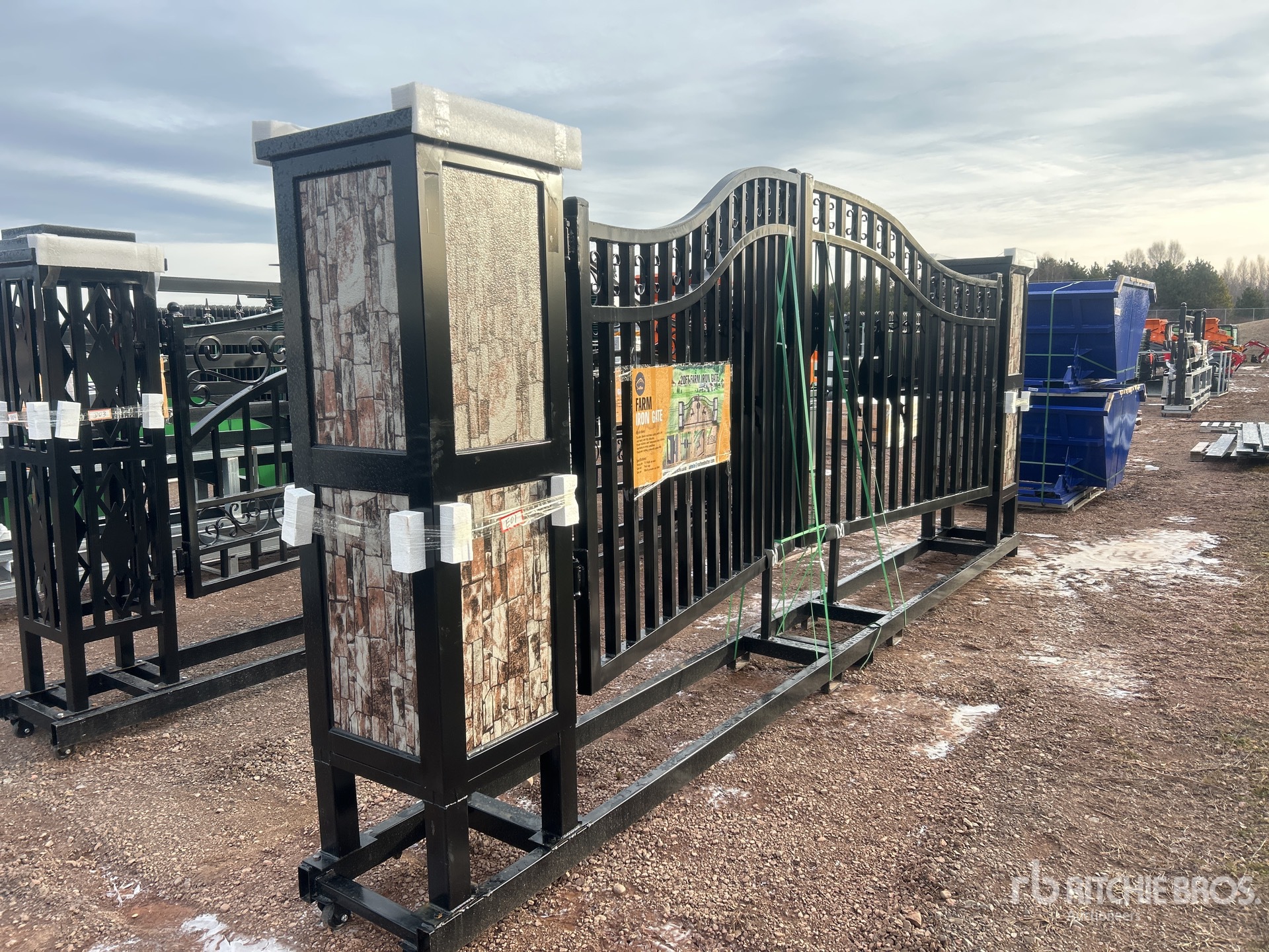 Aspect général with Image, coin arrière gauche